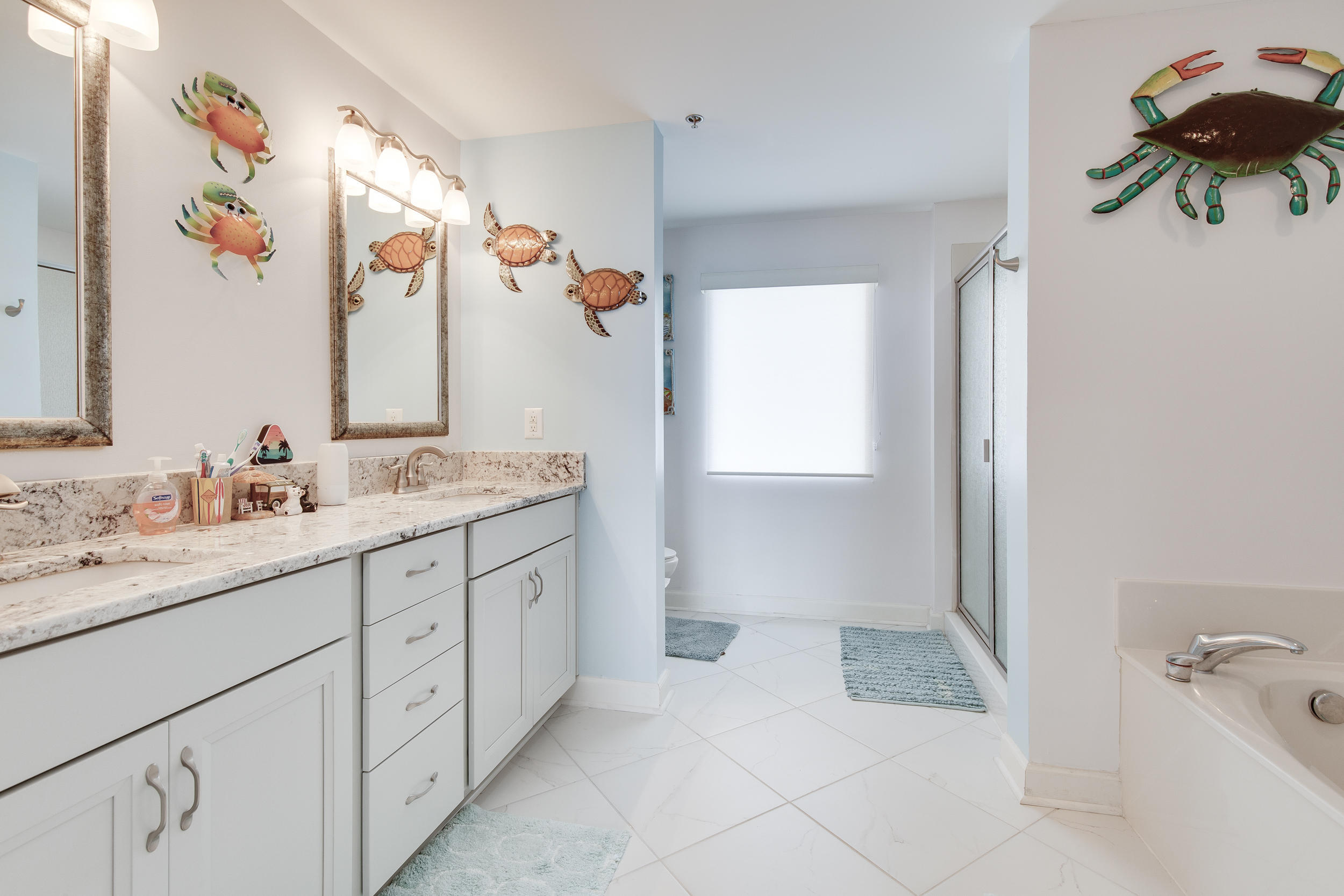 Splash Condo - Residential