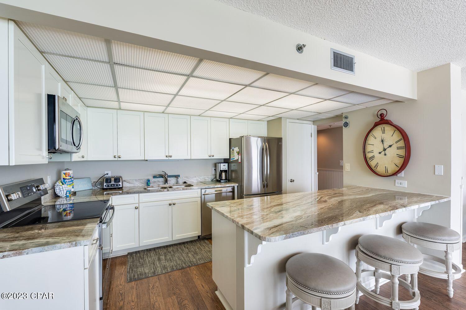 Edgewater Tower III - Residential