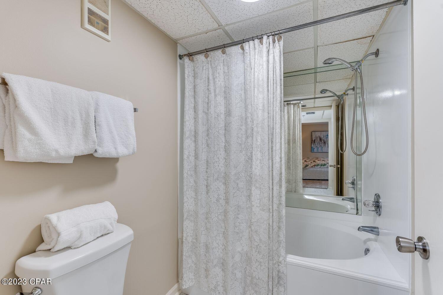 Edgewater Tower III - Residential