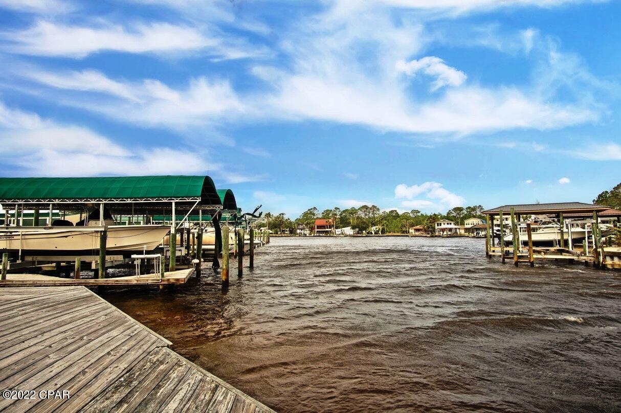 Hibiscus By The Bay - Residential