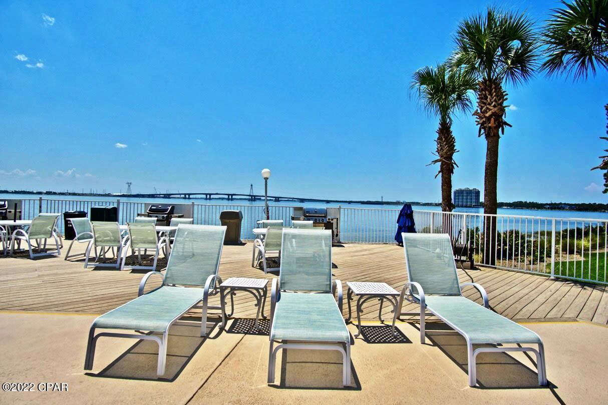 Hibiscus By The Bay - Residential