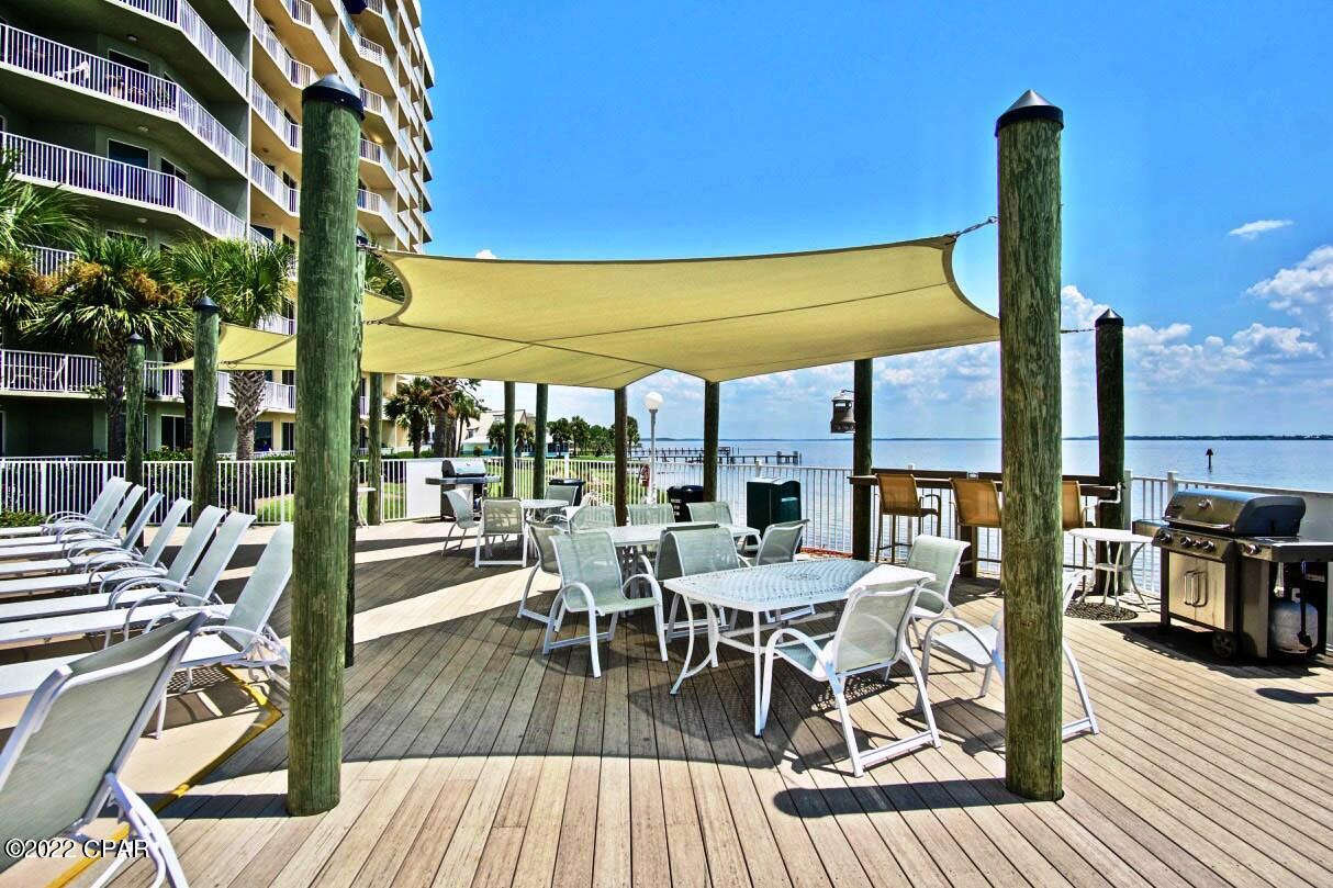 Hibiscus By The Bay - Residential