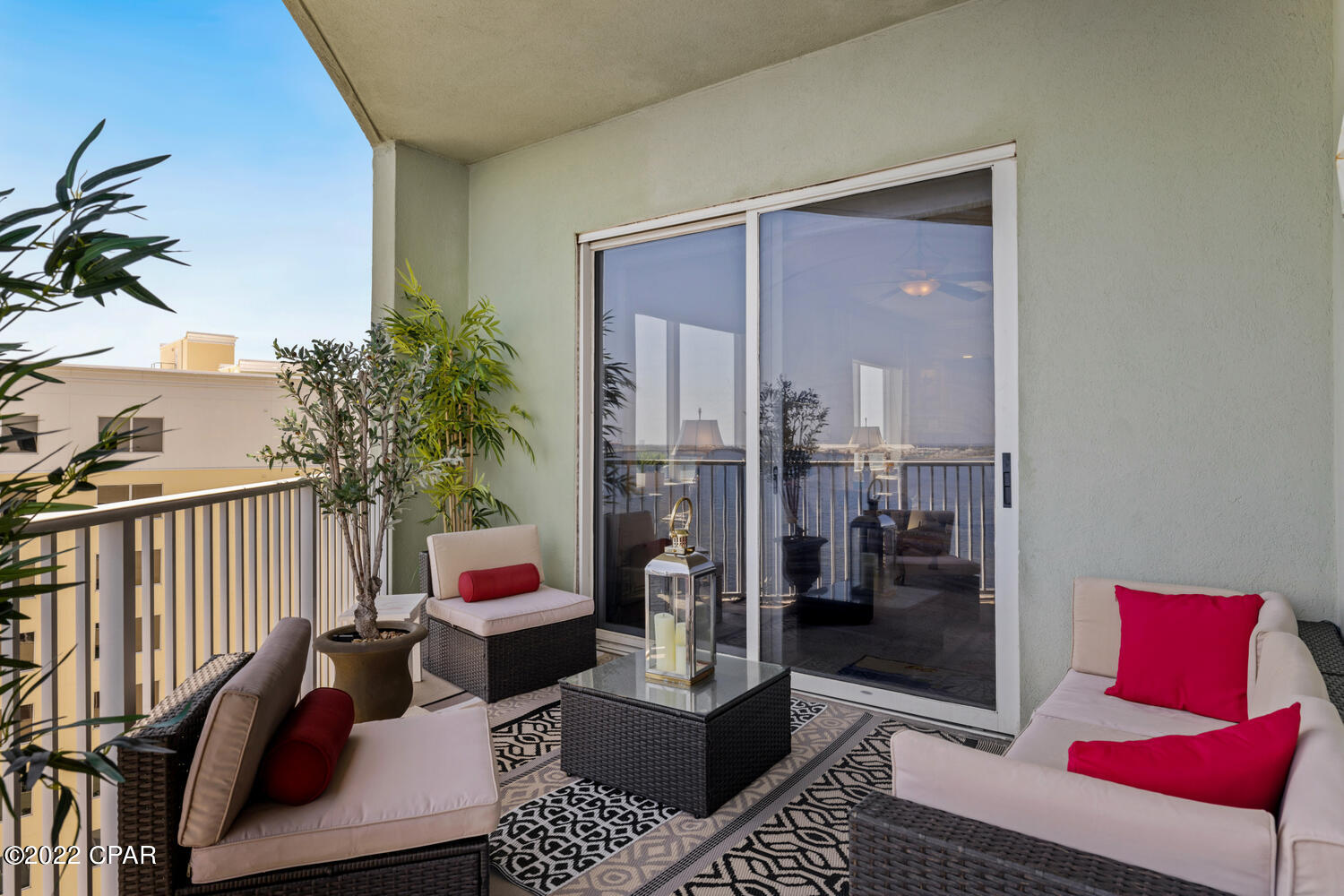 Hibiscus By The Bay - Residential