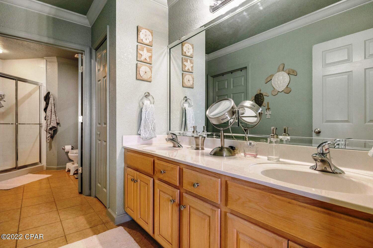 Hibiscus By The Bay - Residential