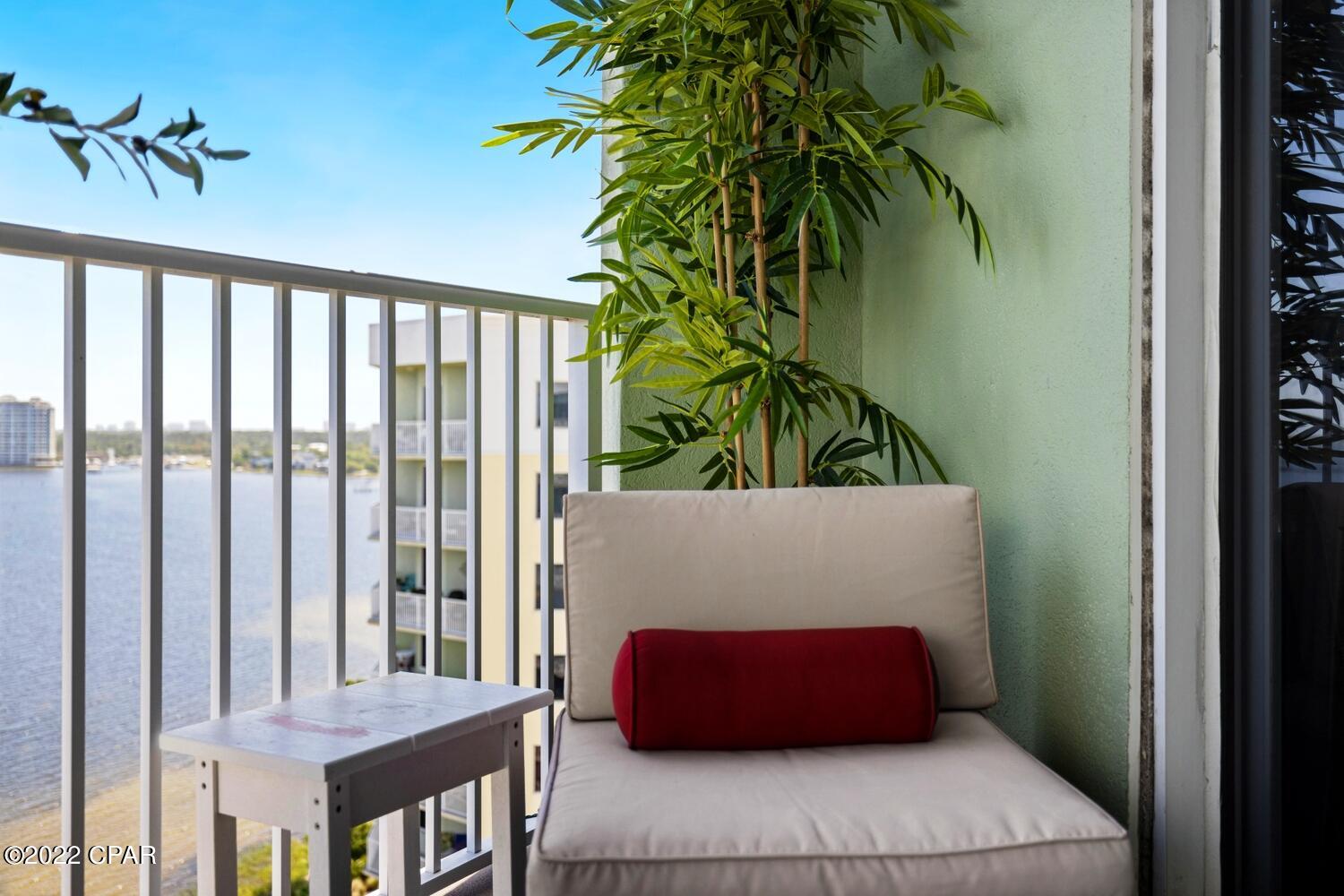 Hibiscus By The Bay - Residential