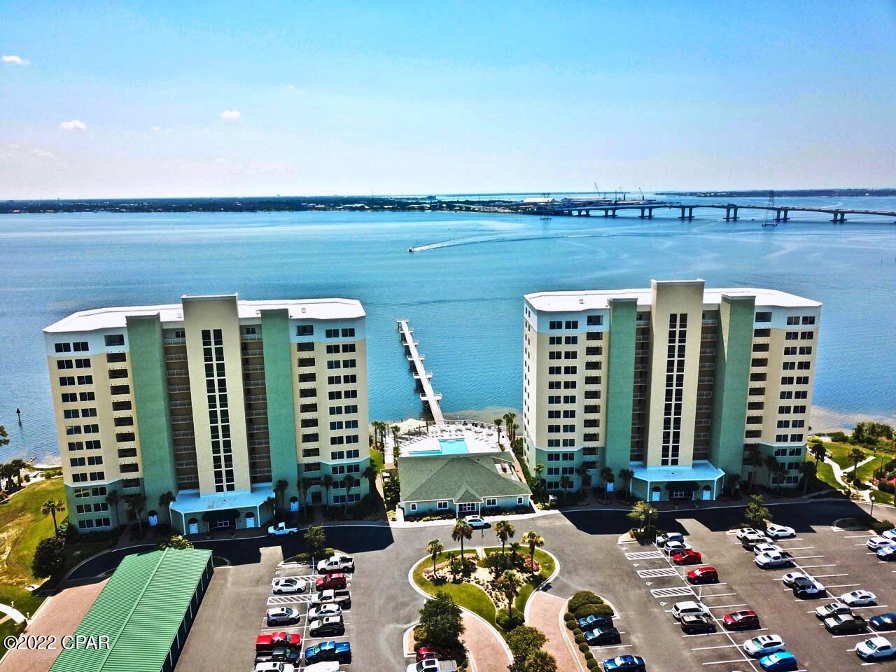 Hibiscus By The Bay - Residential