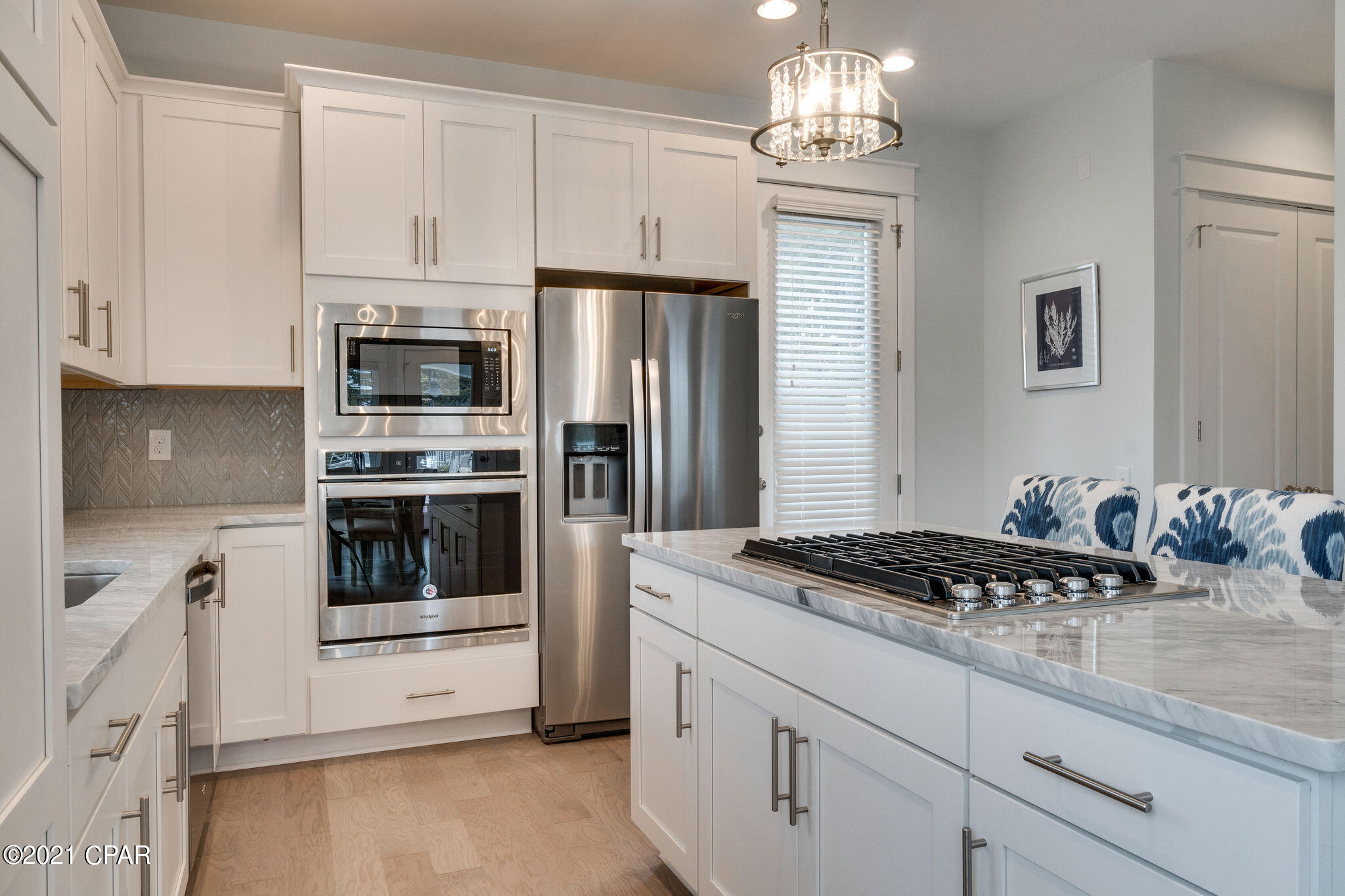 Lagoon Manor - Residential