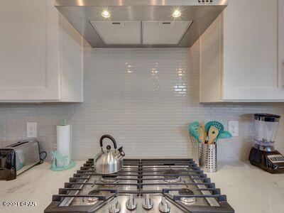 Lagoon Manor - Residential