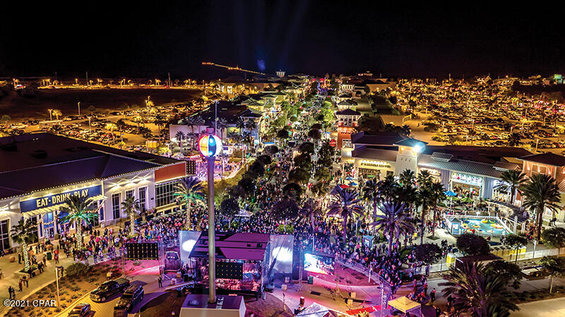 Lagoon Manor - Residential