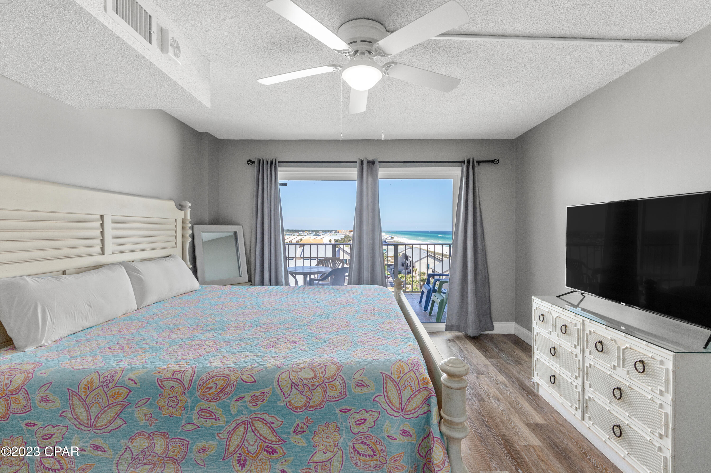 Regency Towers - Residential