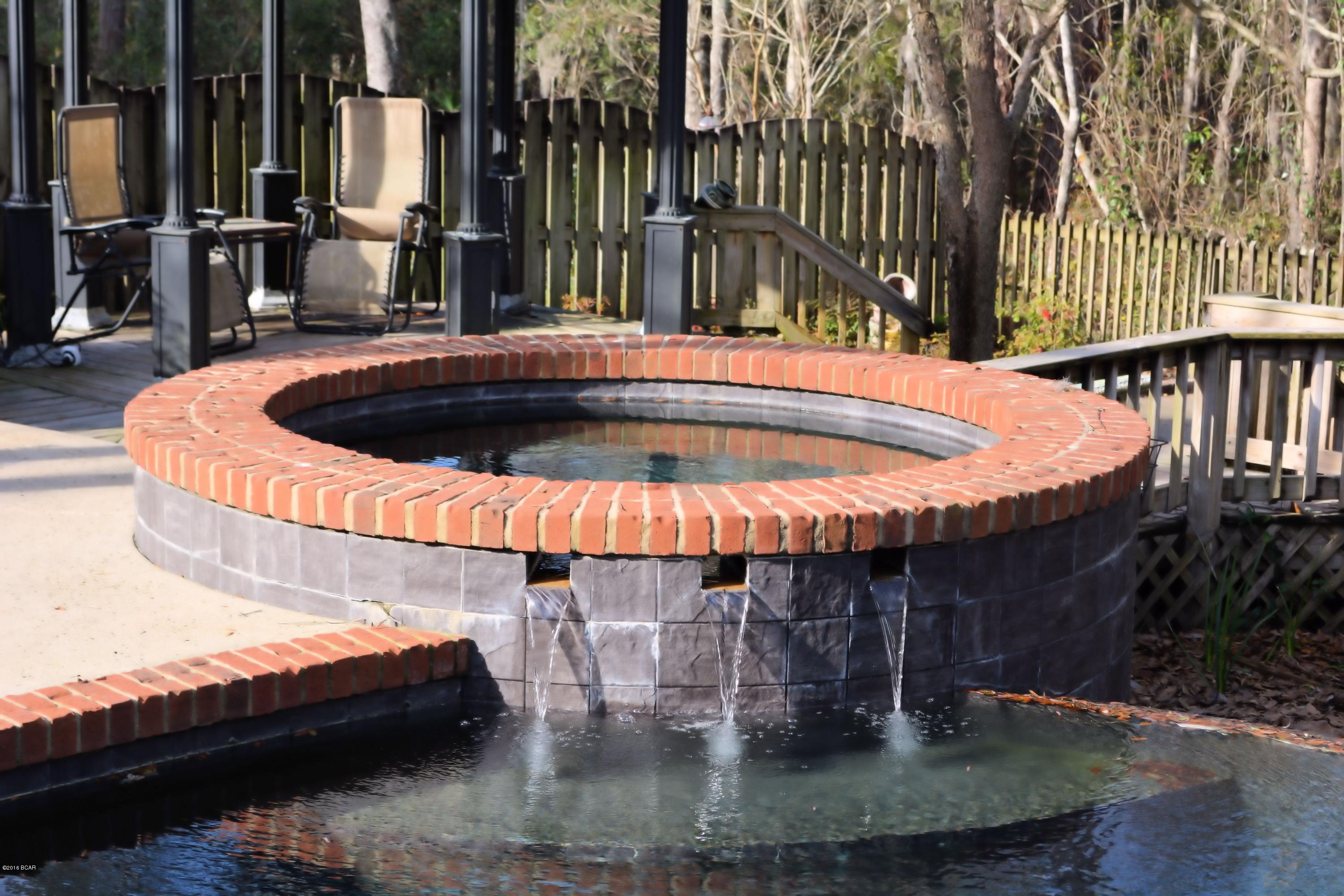 Forest Glenn - Residential