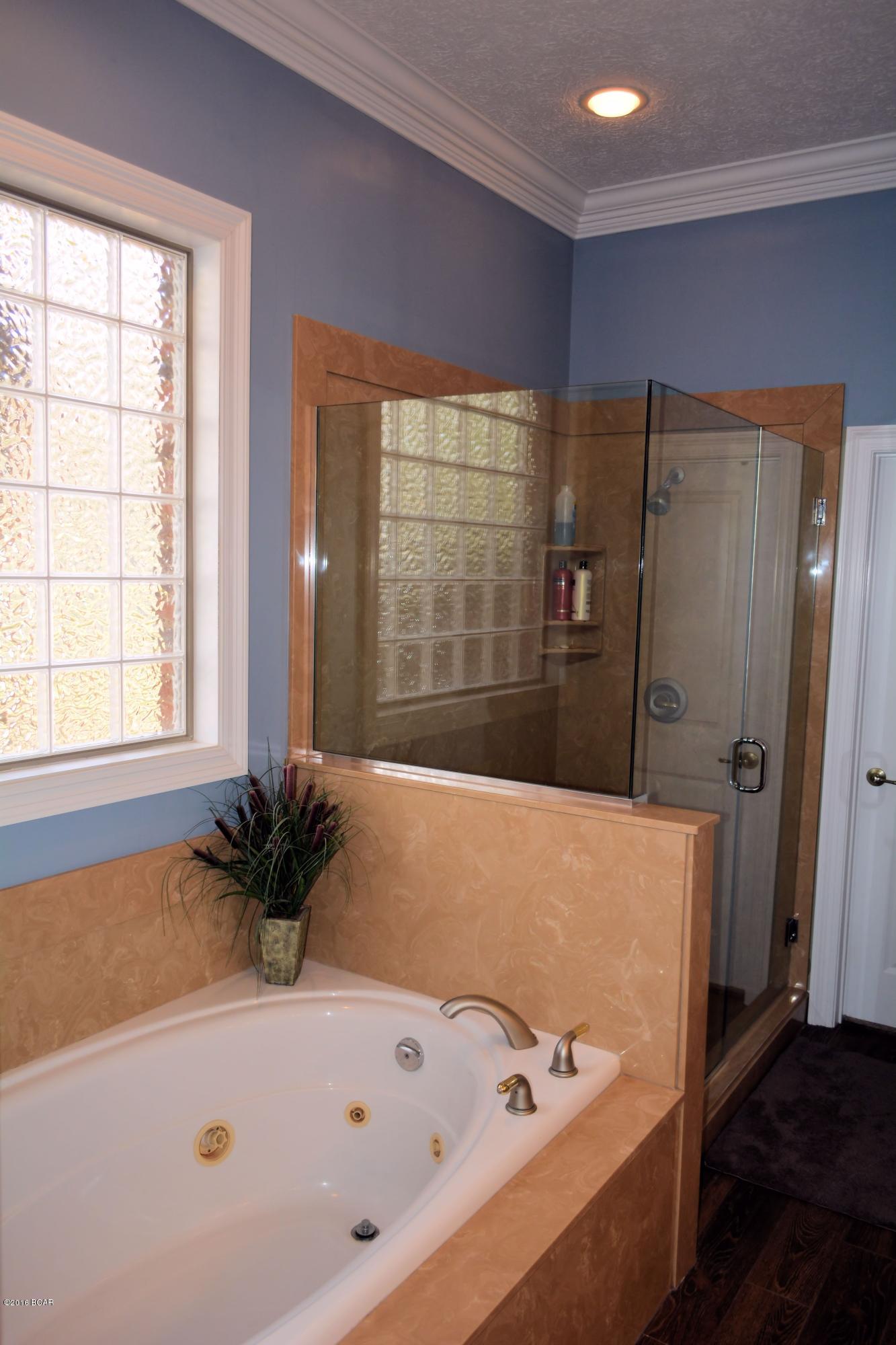 Forest Glenn - Residential