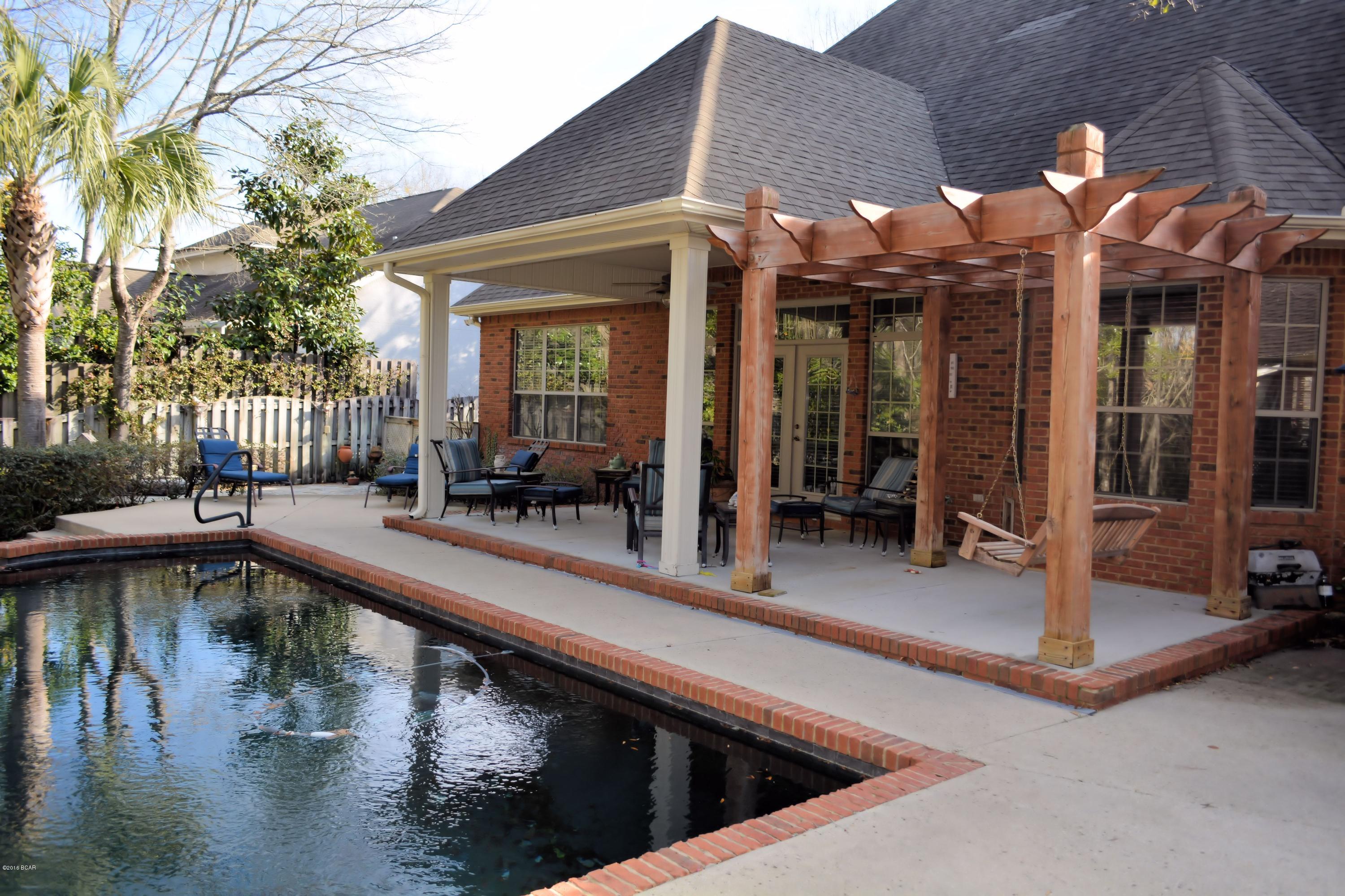 Forest Glenn - Residential