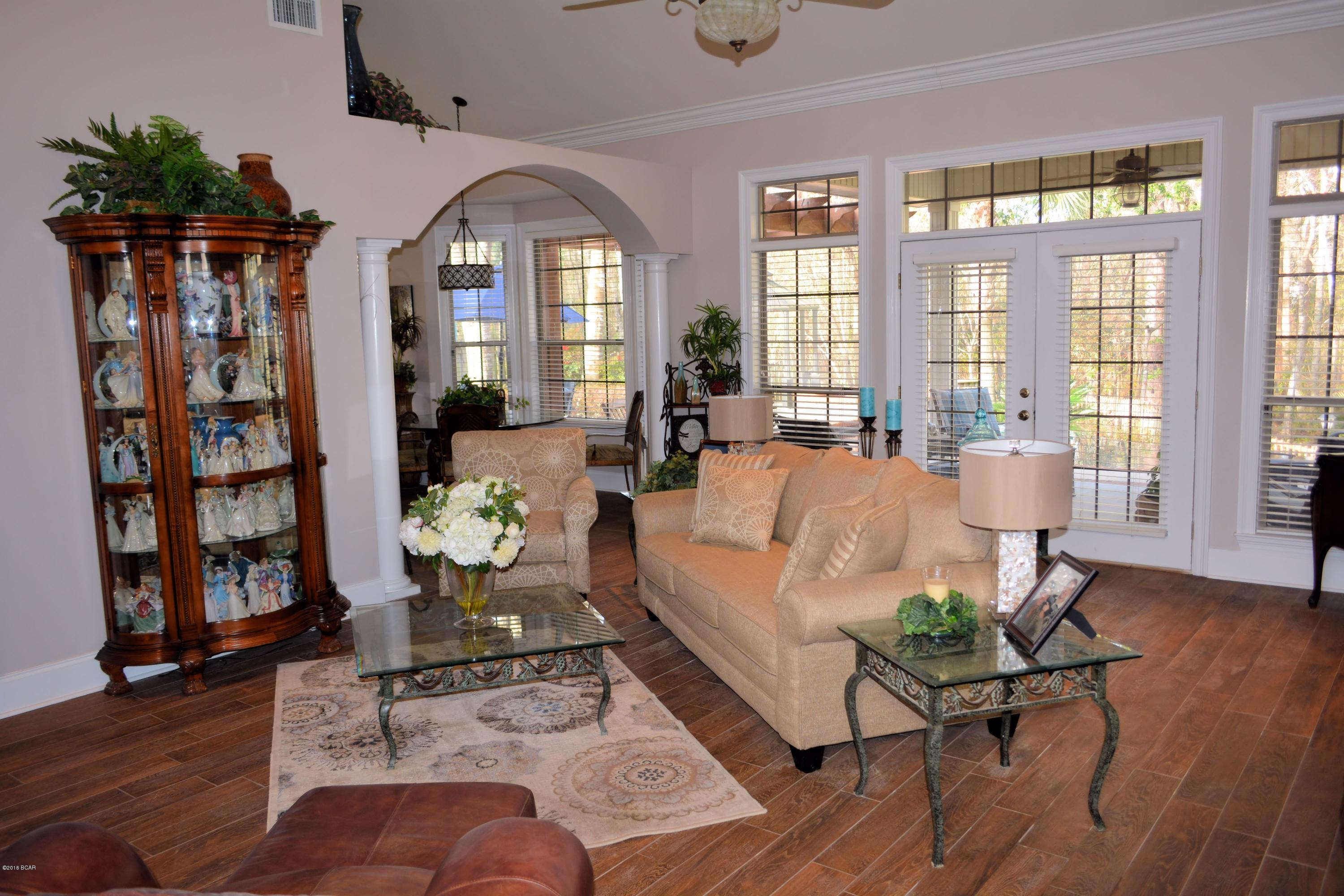 Forest Glenn - Residential