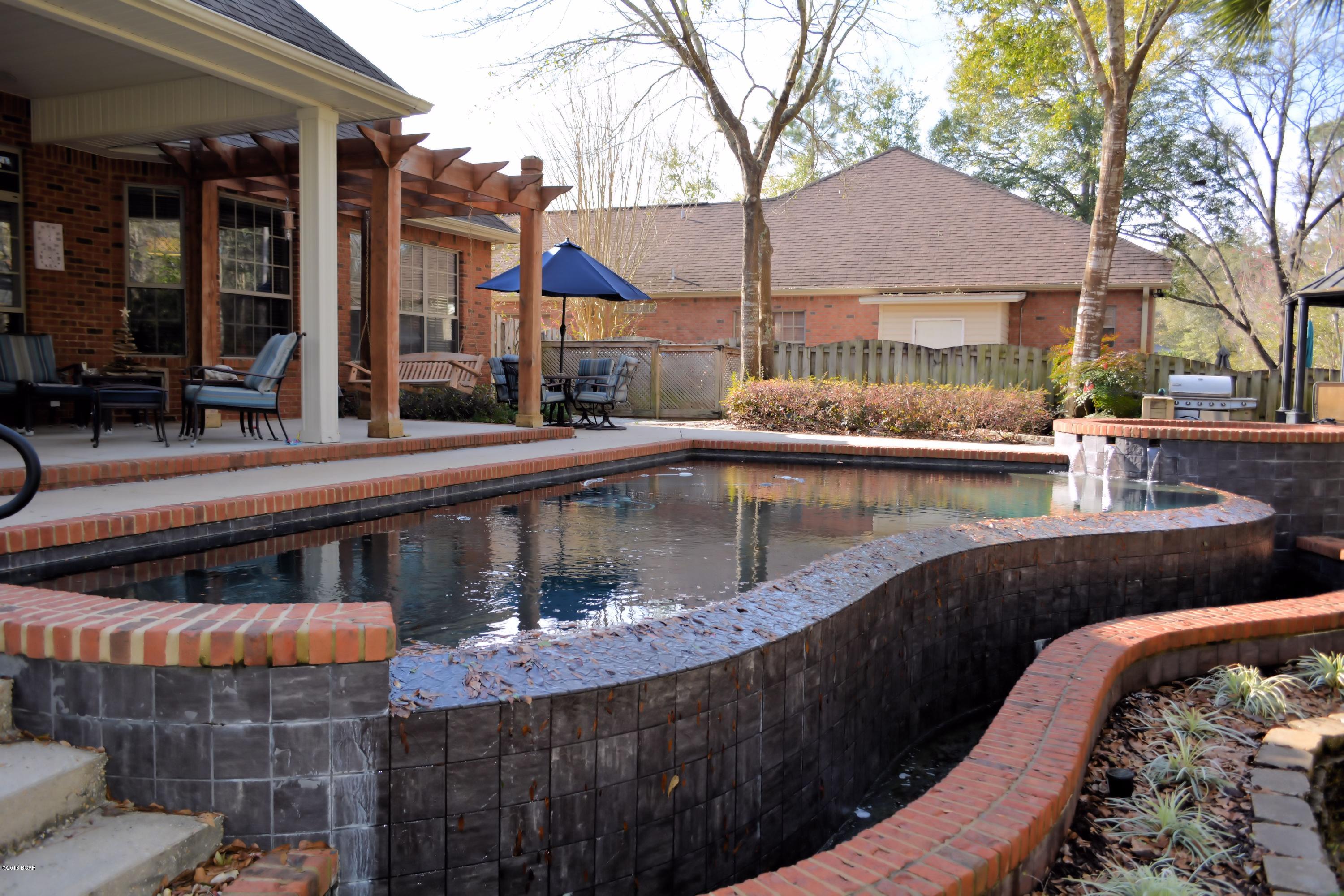 Forest Glenn - Residential