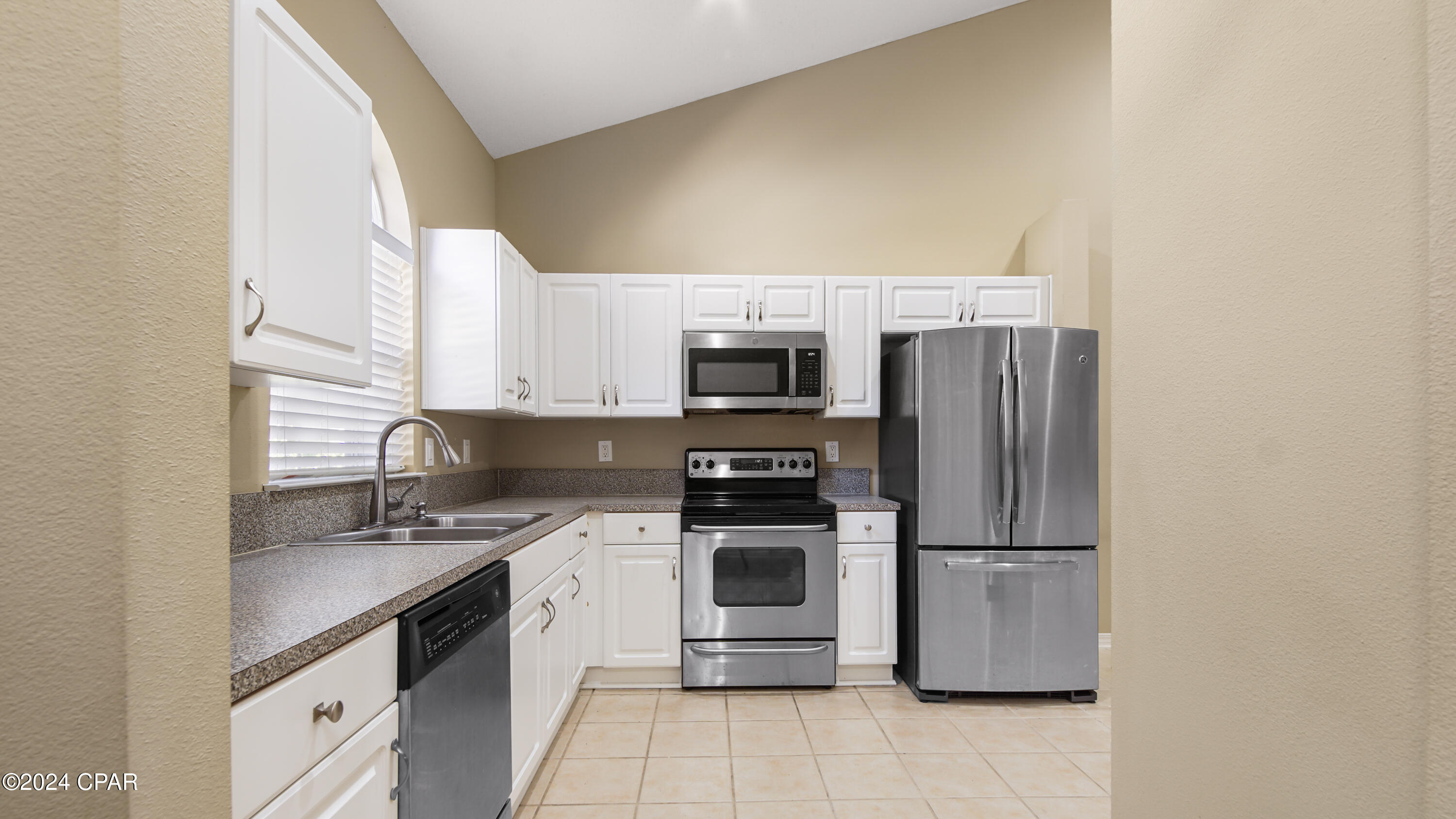 Palmetto Trace - Residential Lease