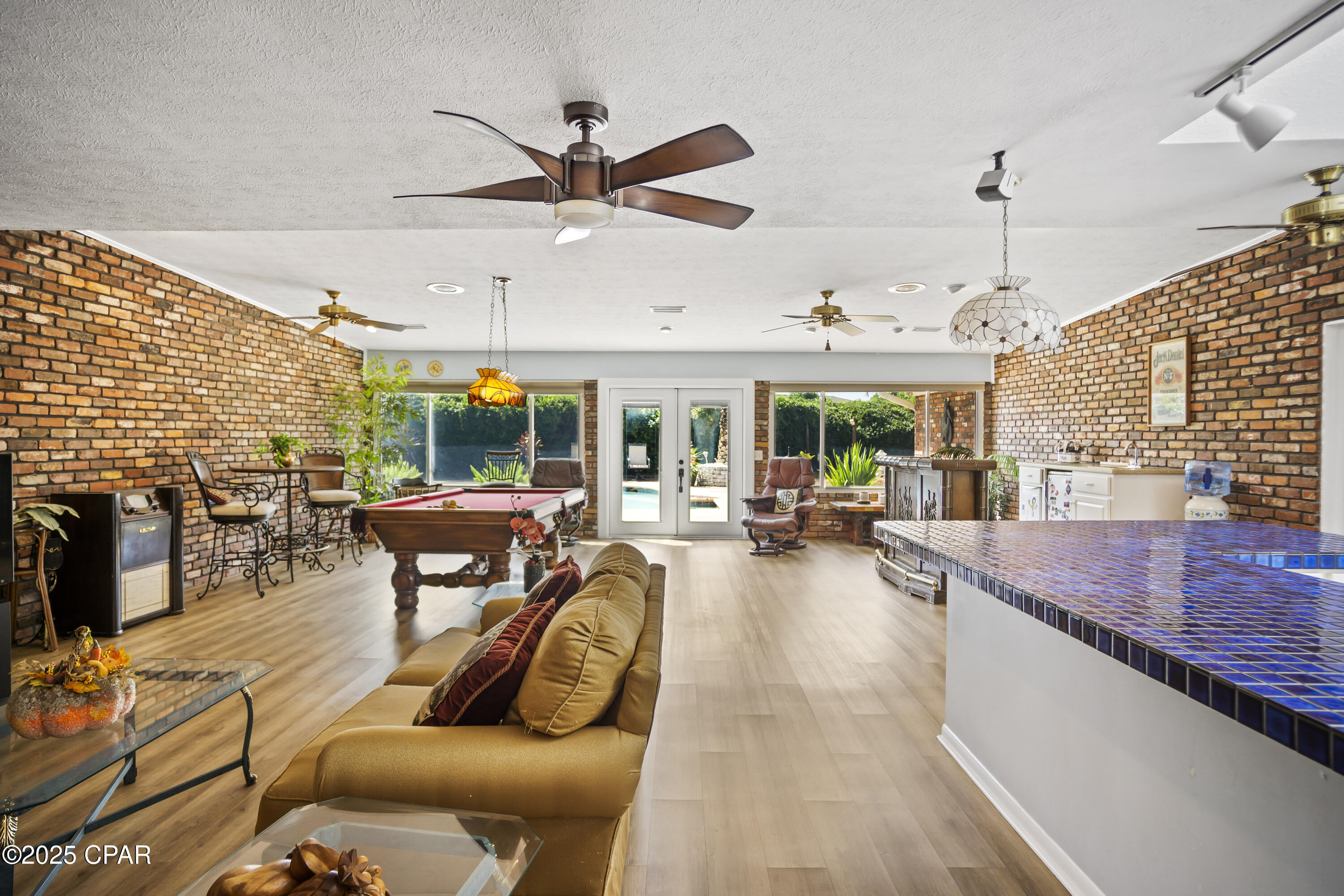 Huntingdon Estates U-1 - Residential