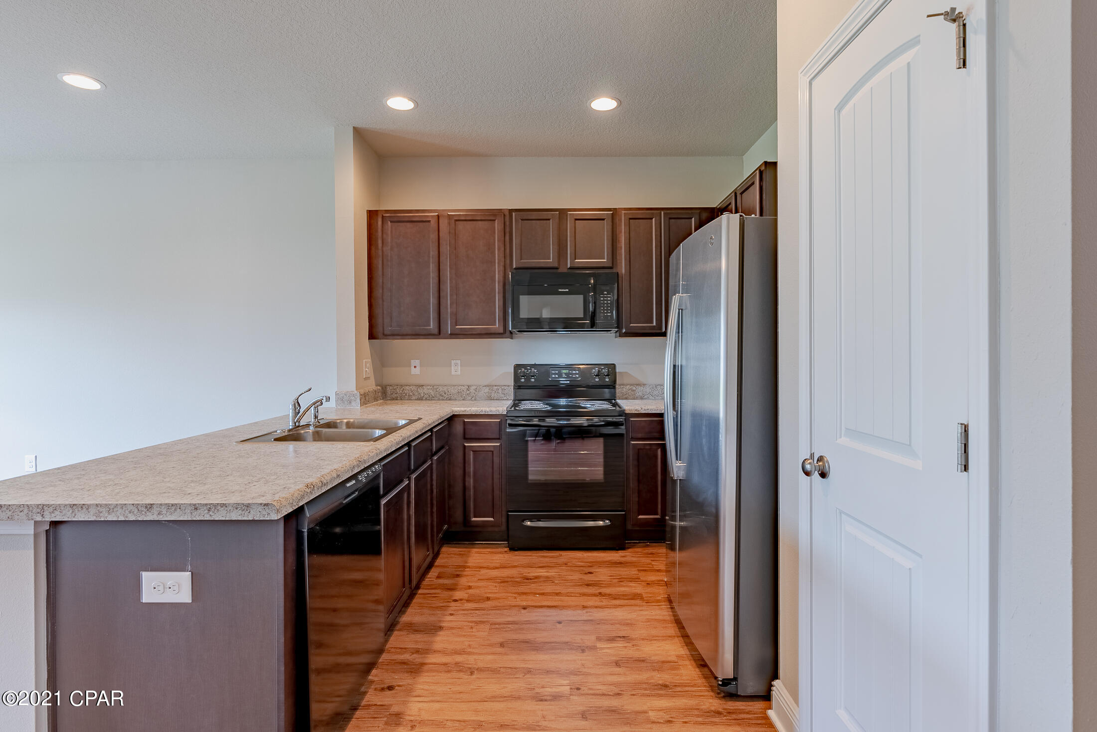 Sentinel Point - Residential