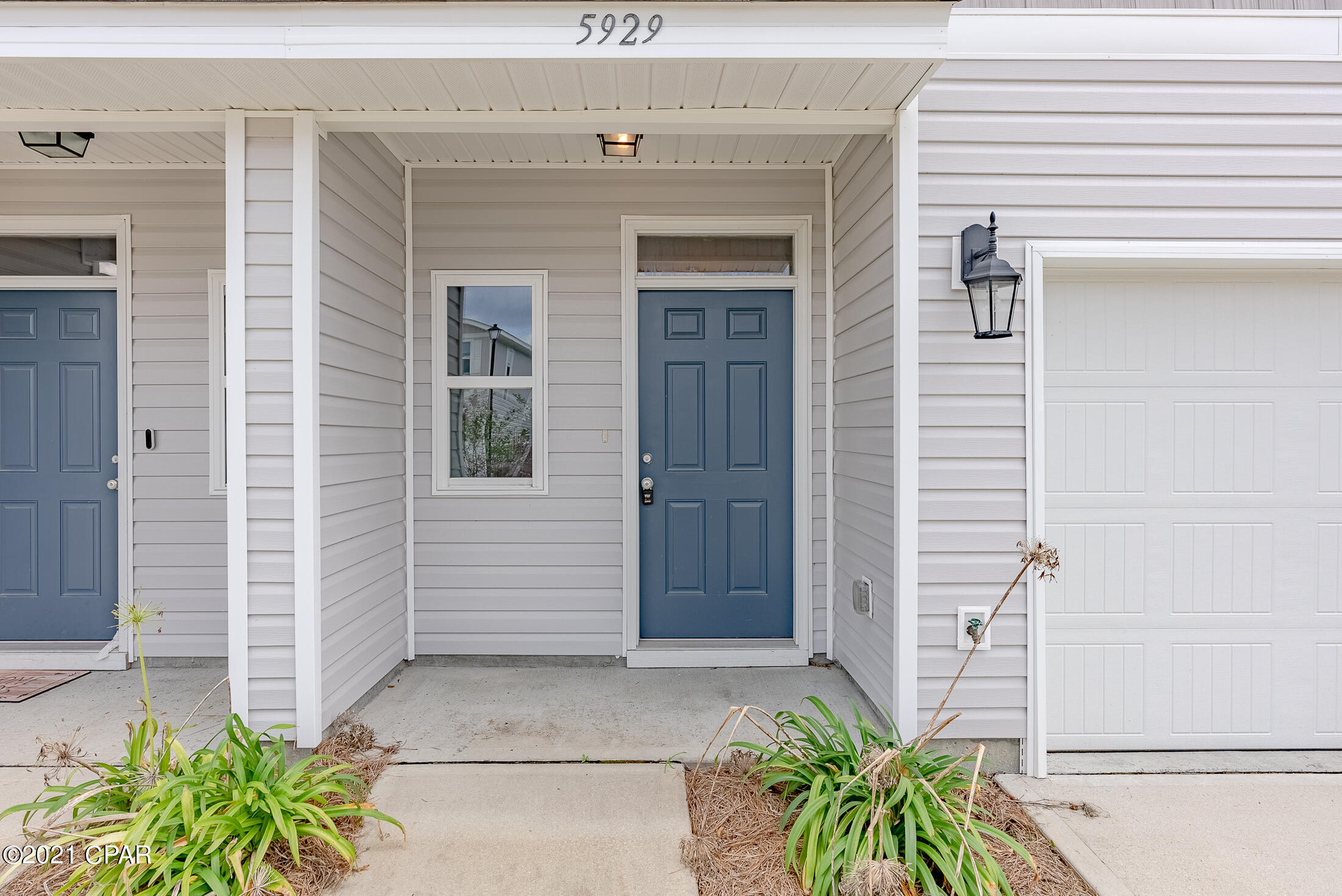 Sentinel Point - Residential