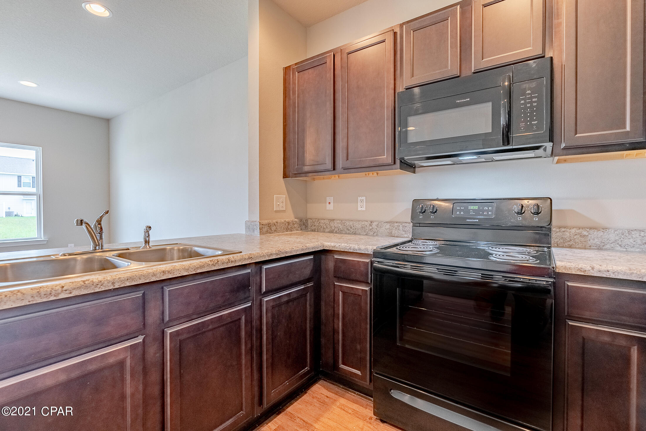 Sentinel Point - Residential