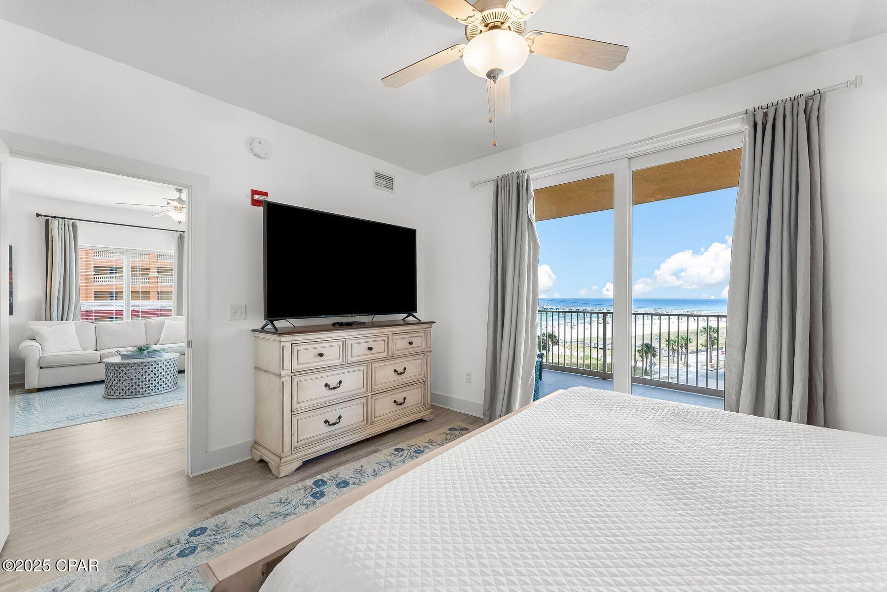 Calypso Towers III - Residential