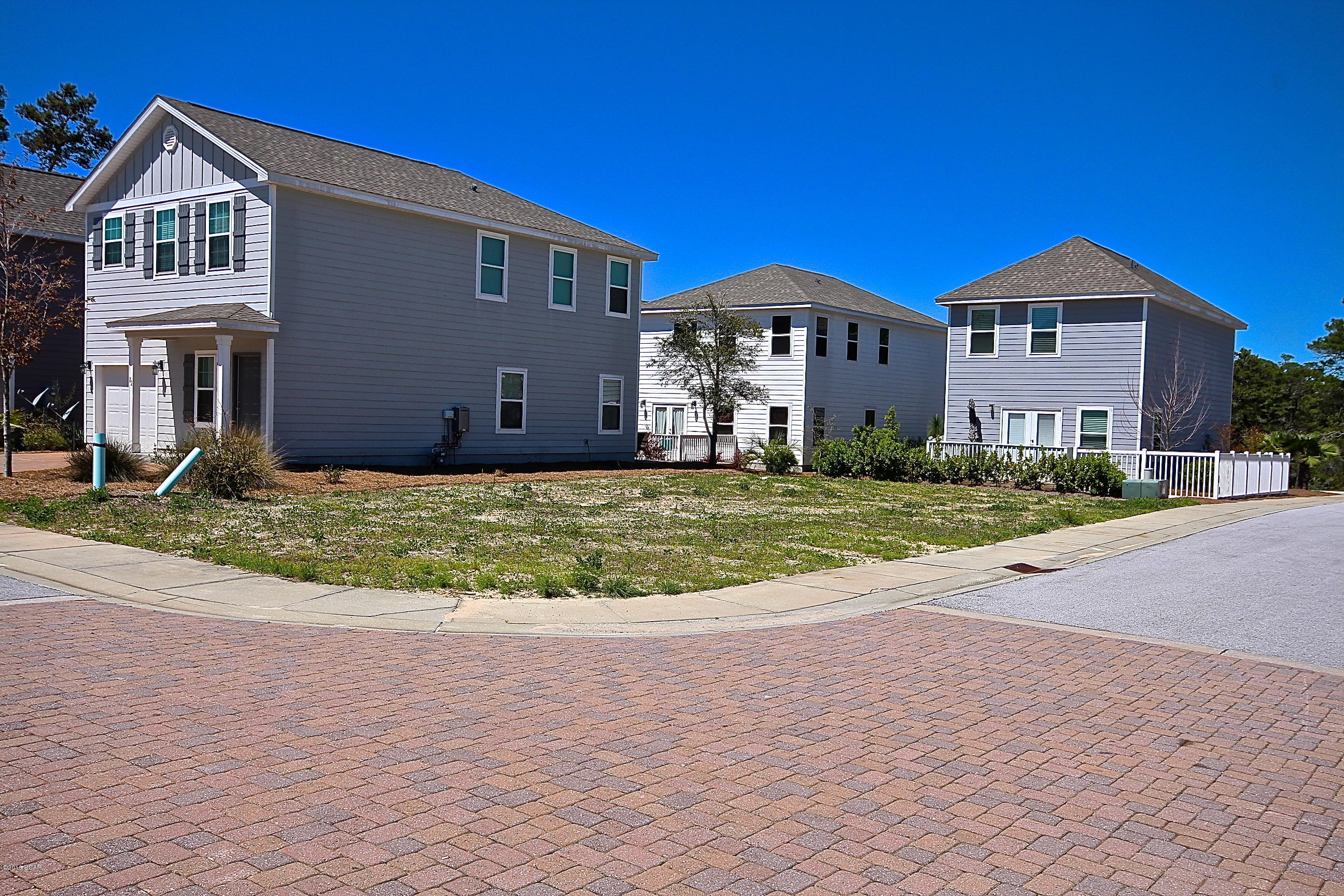 West Shore Place - Land