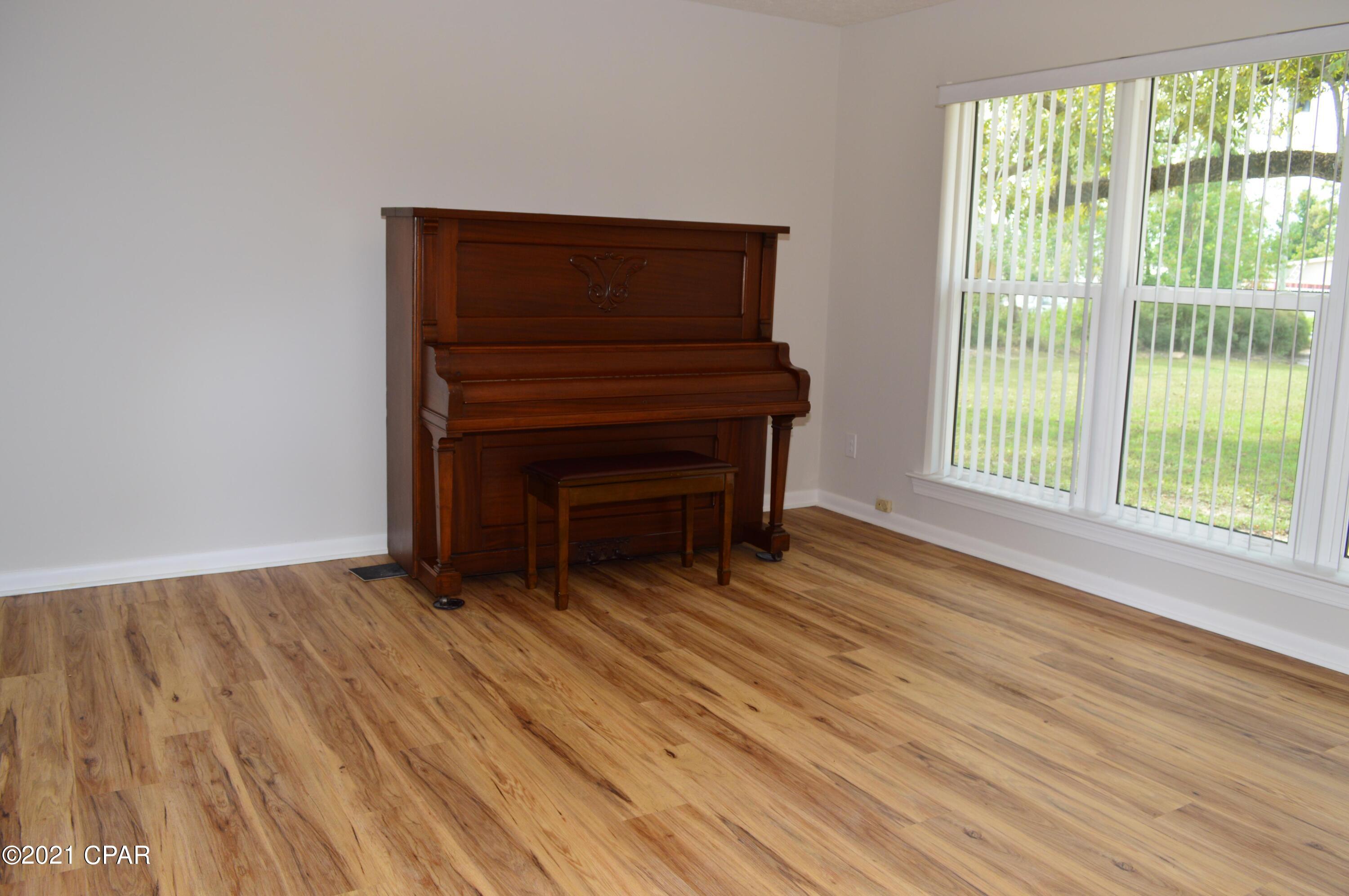 Wh Parker - Residential