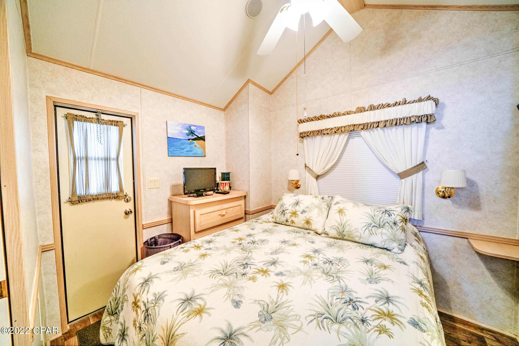 Venture Out Travel Trail - Residential