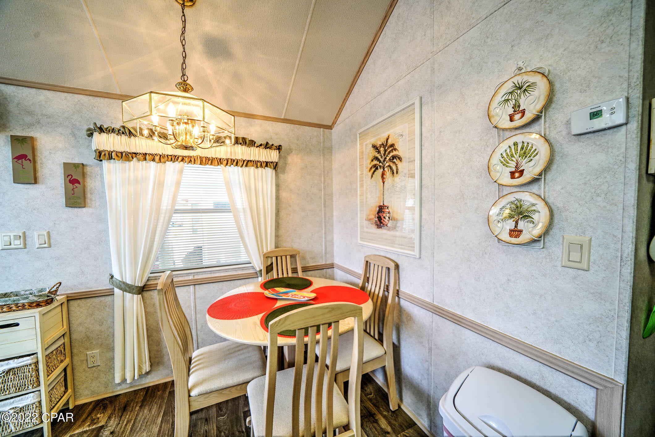 Venture Out Travel Trail - Residential