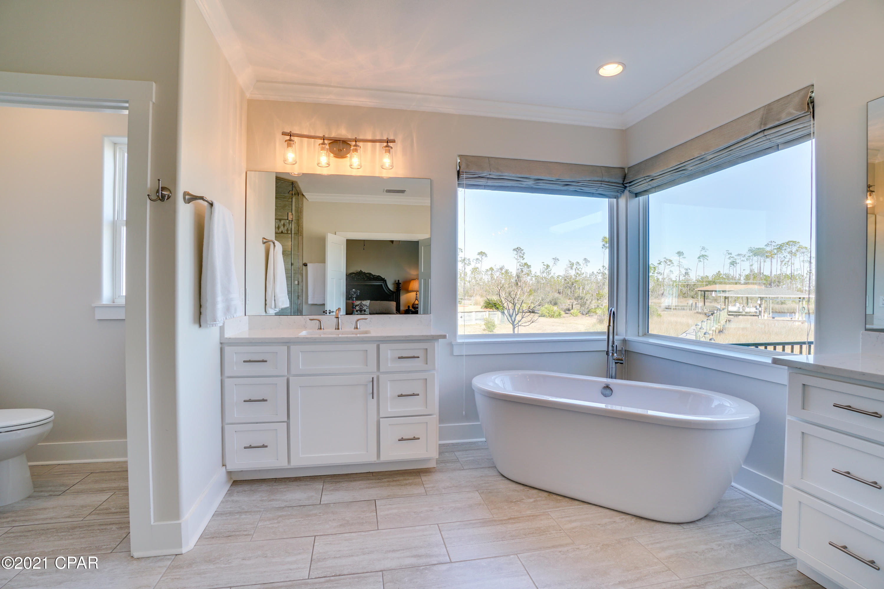 Laird Bayou - Residential