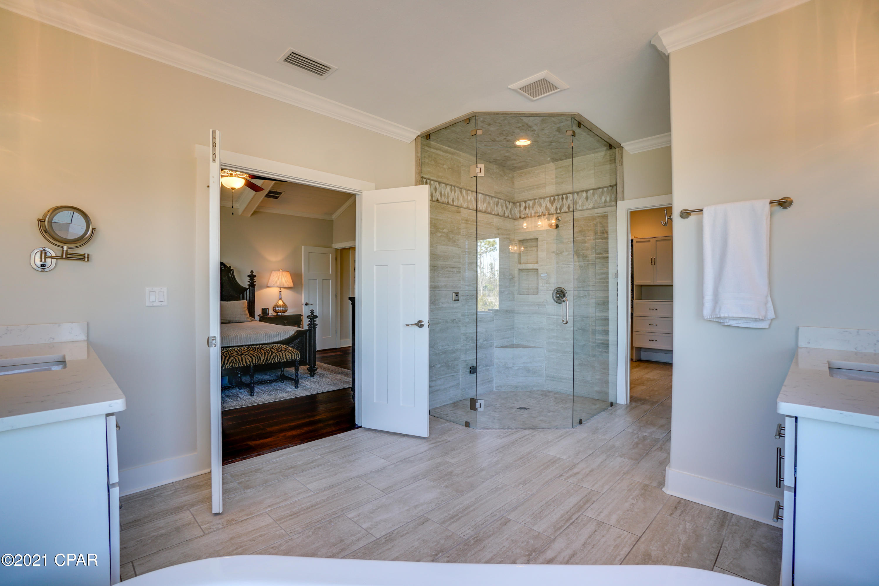 Laird Bayou - Residential