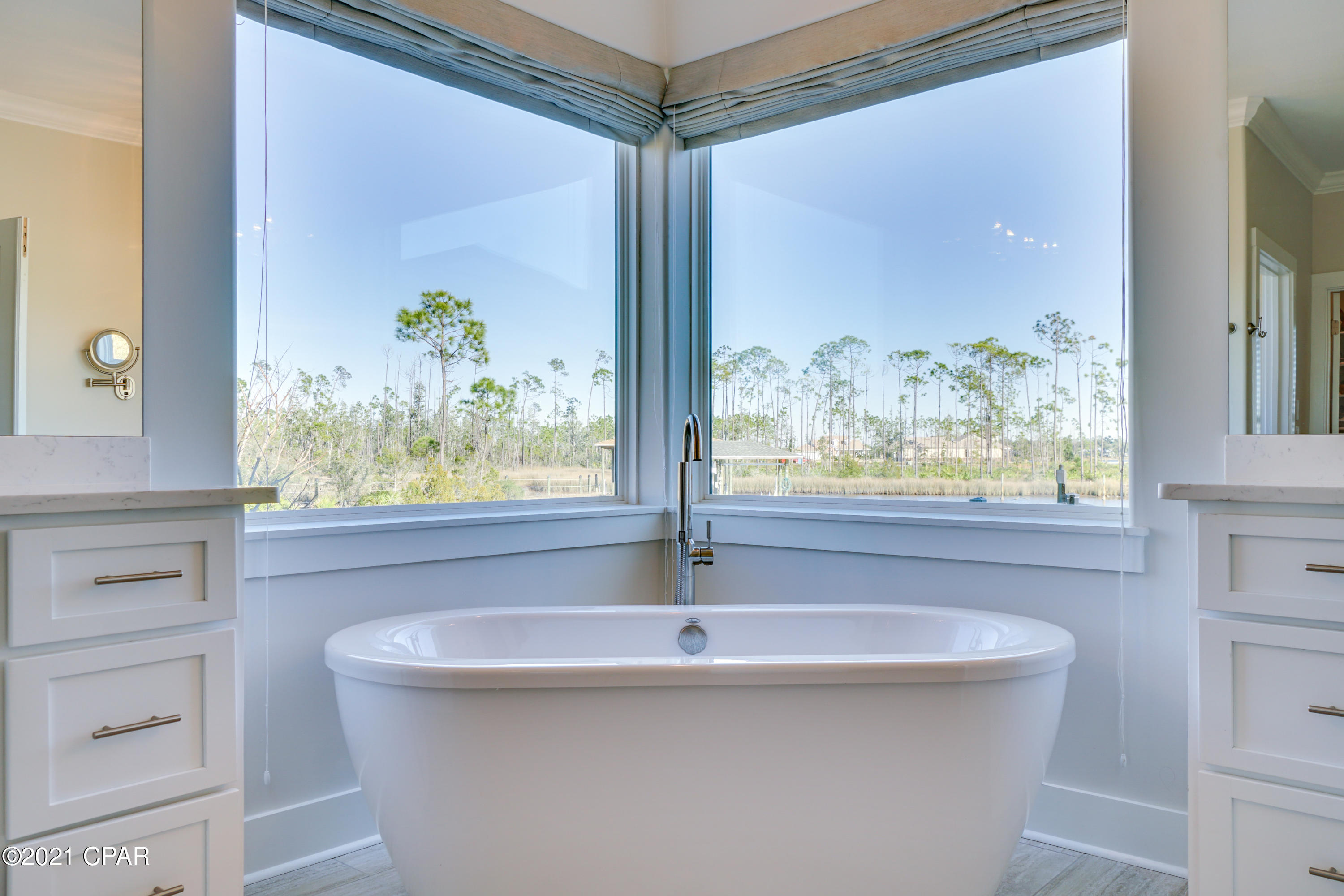 Laird Bayou - Residential