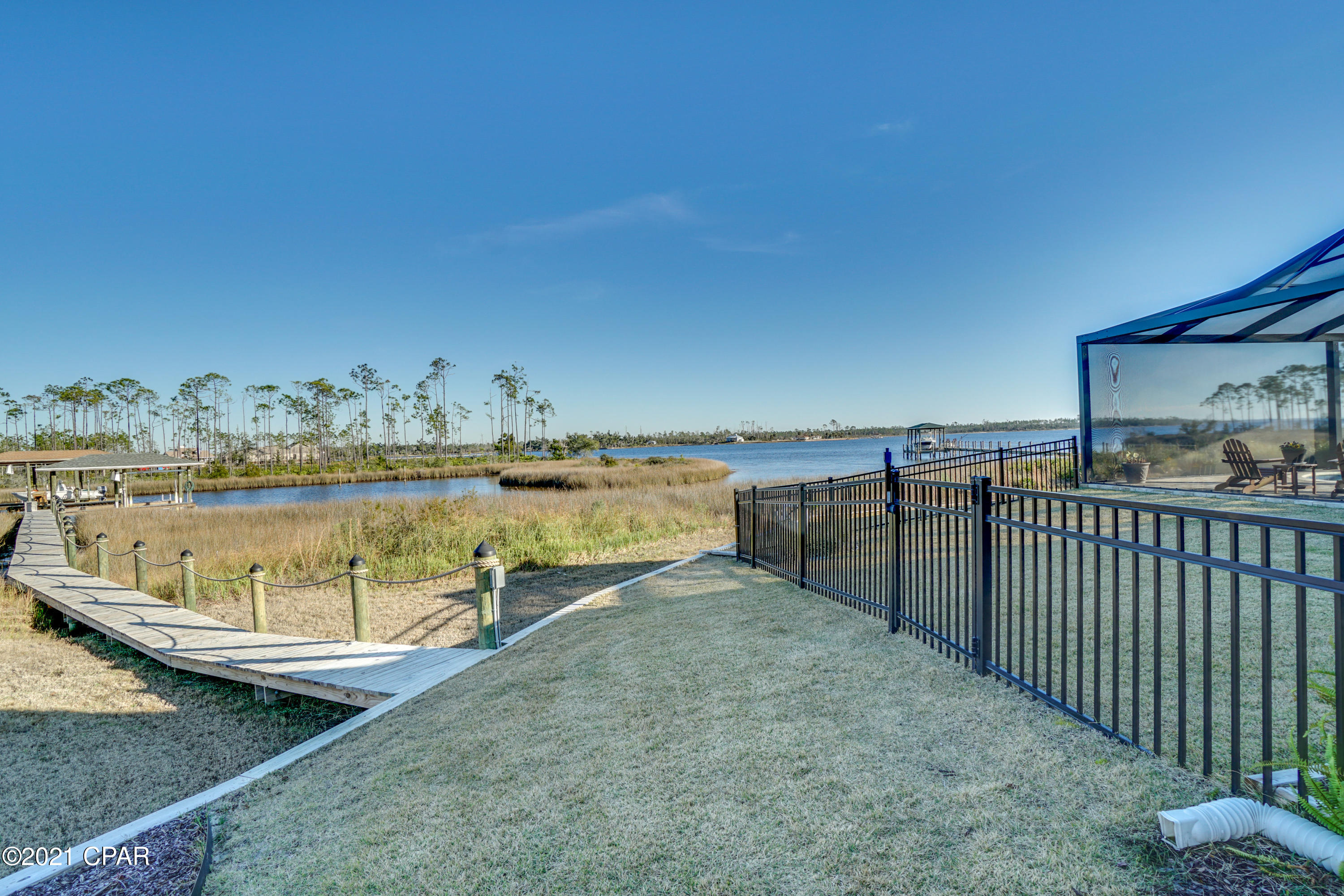 Laird Bayou - Residential