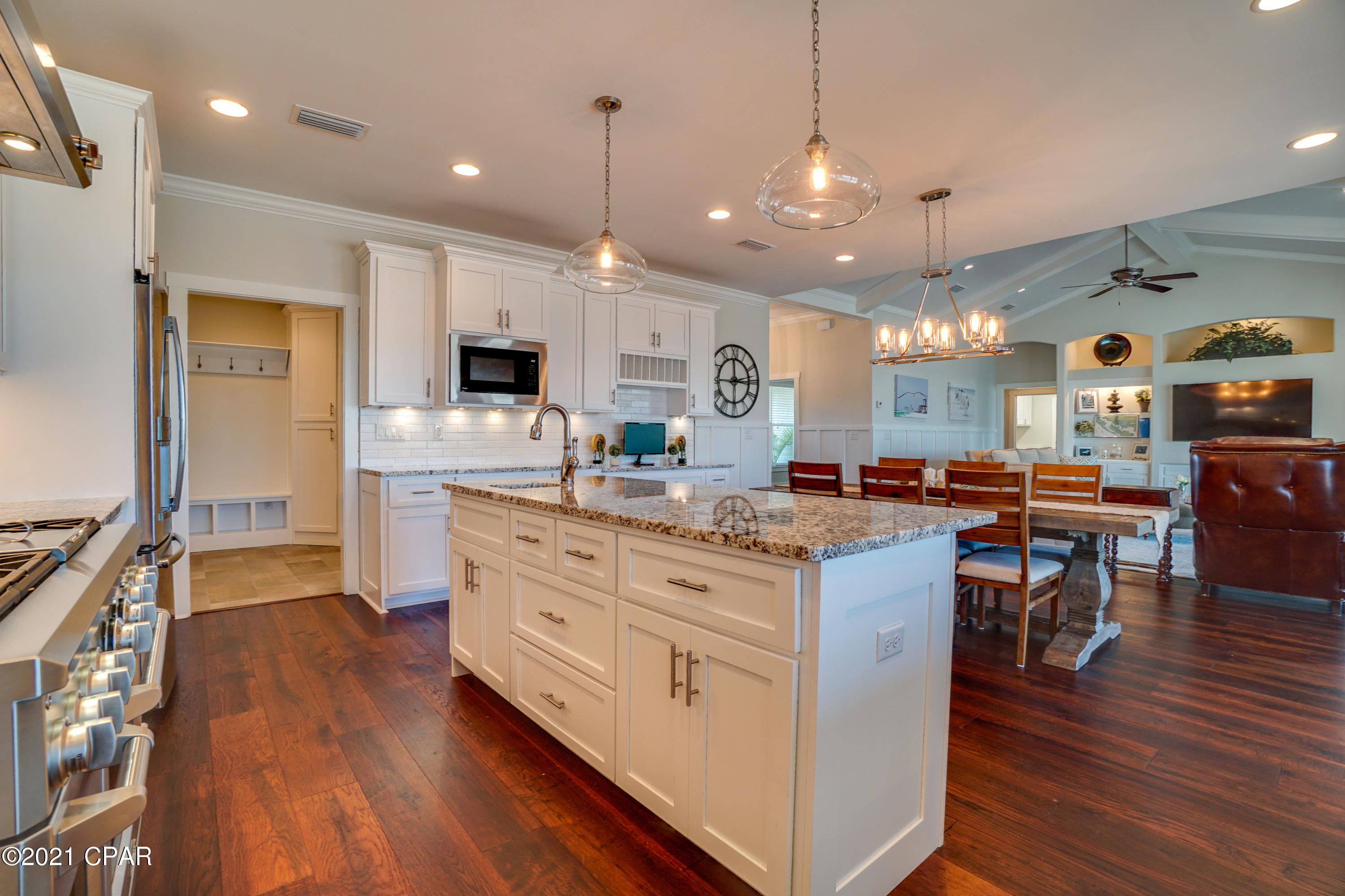 Laird Bayou - Residential