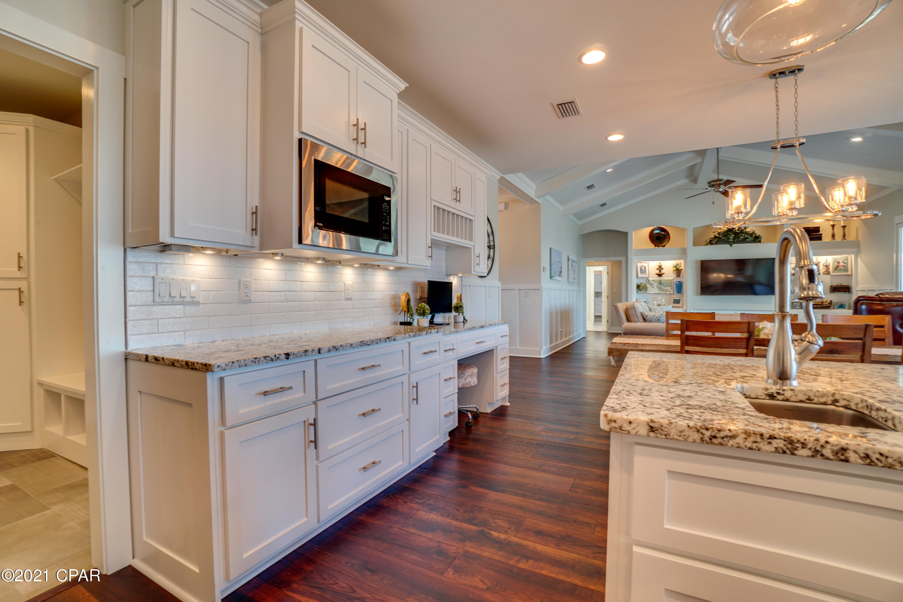 Laird Bayou - Residential