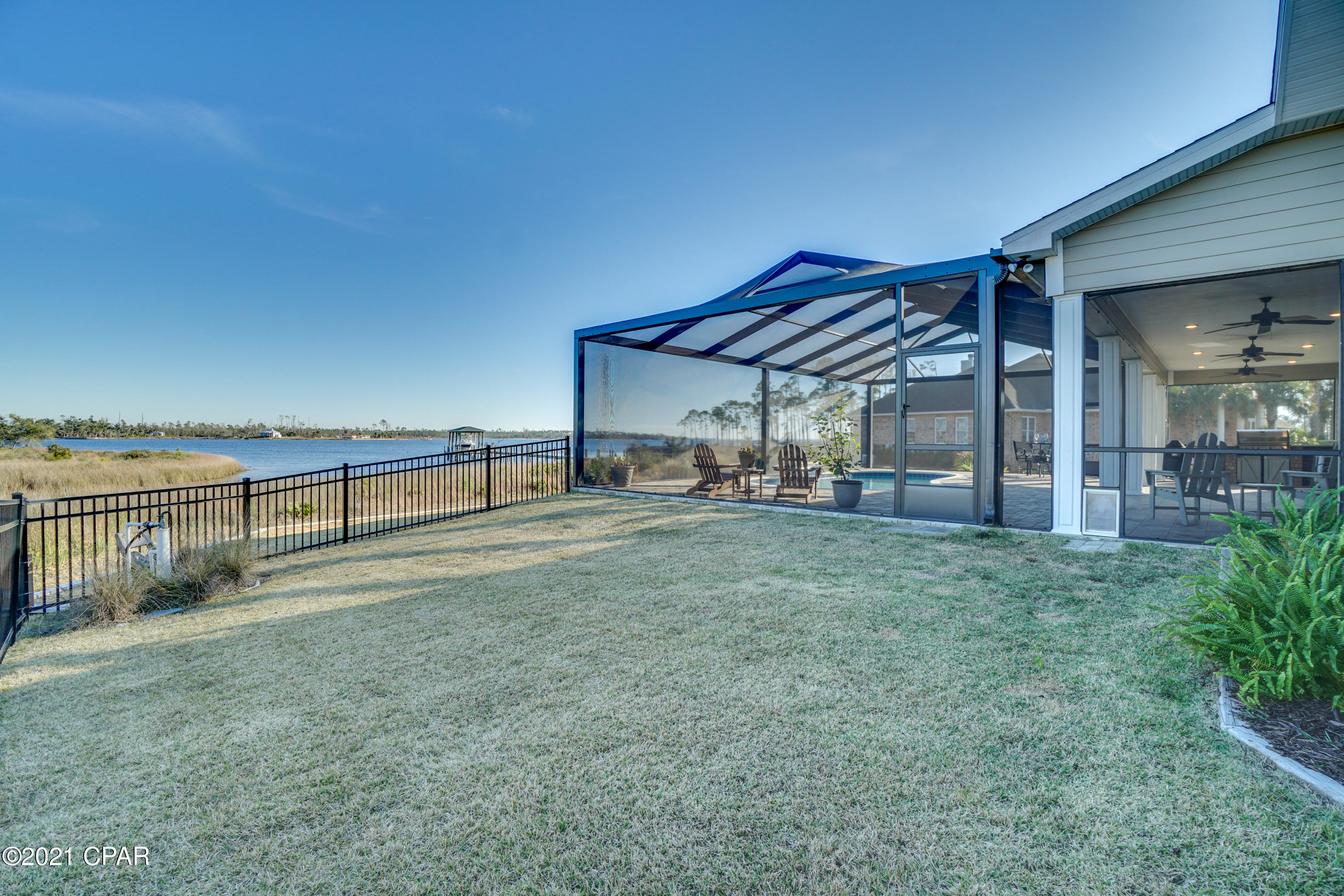 Laird Bayou - Residential