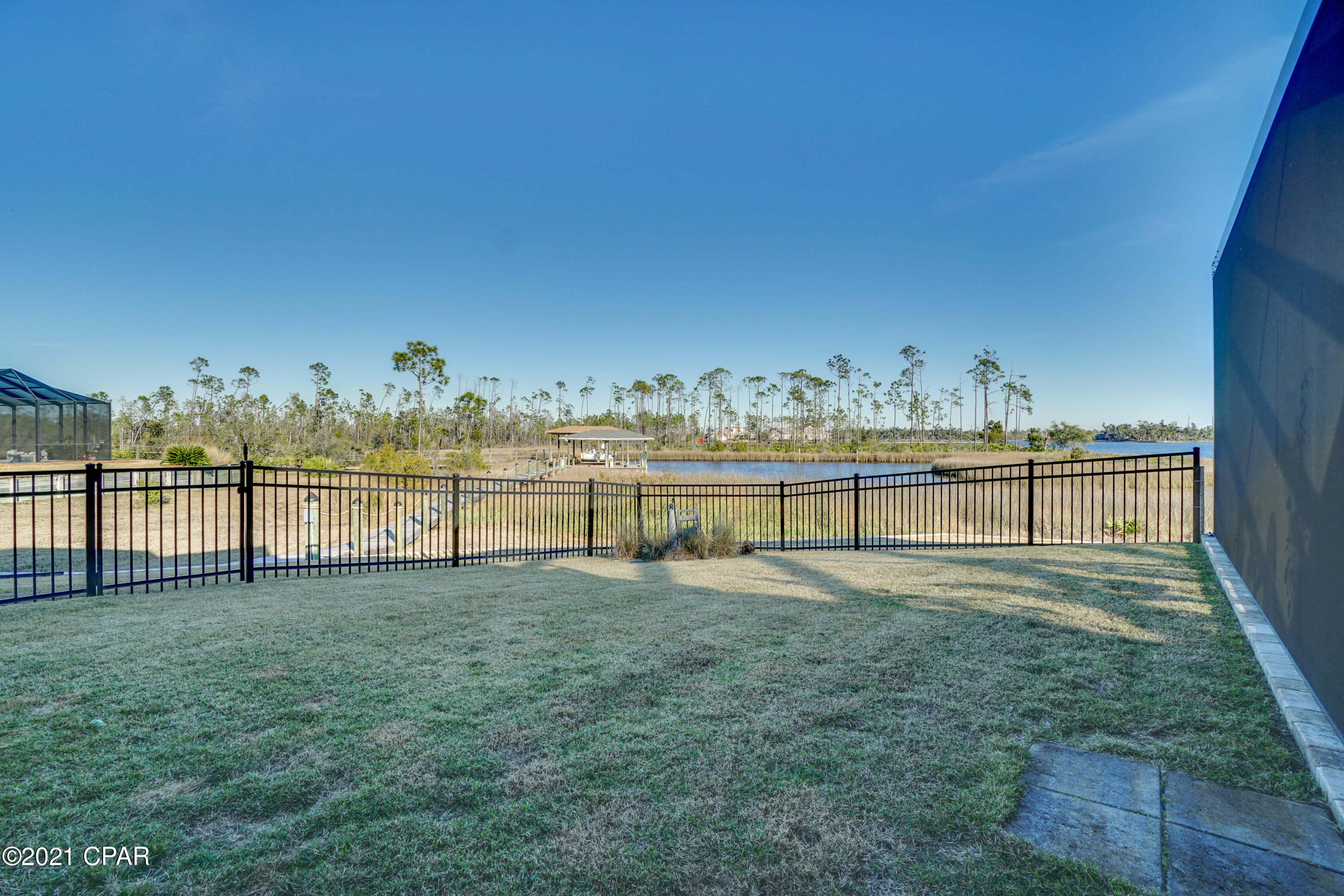 Laird Bayou - Residential