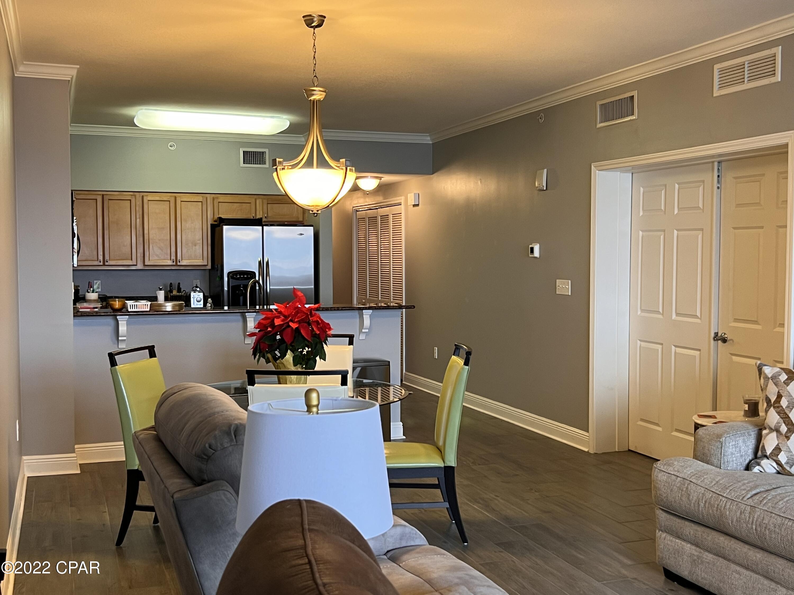 Magnolia Bay Club - Residential