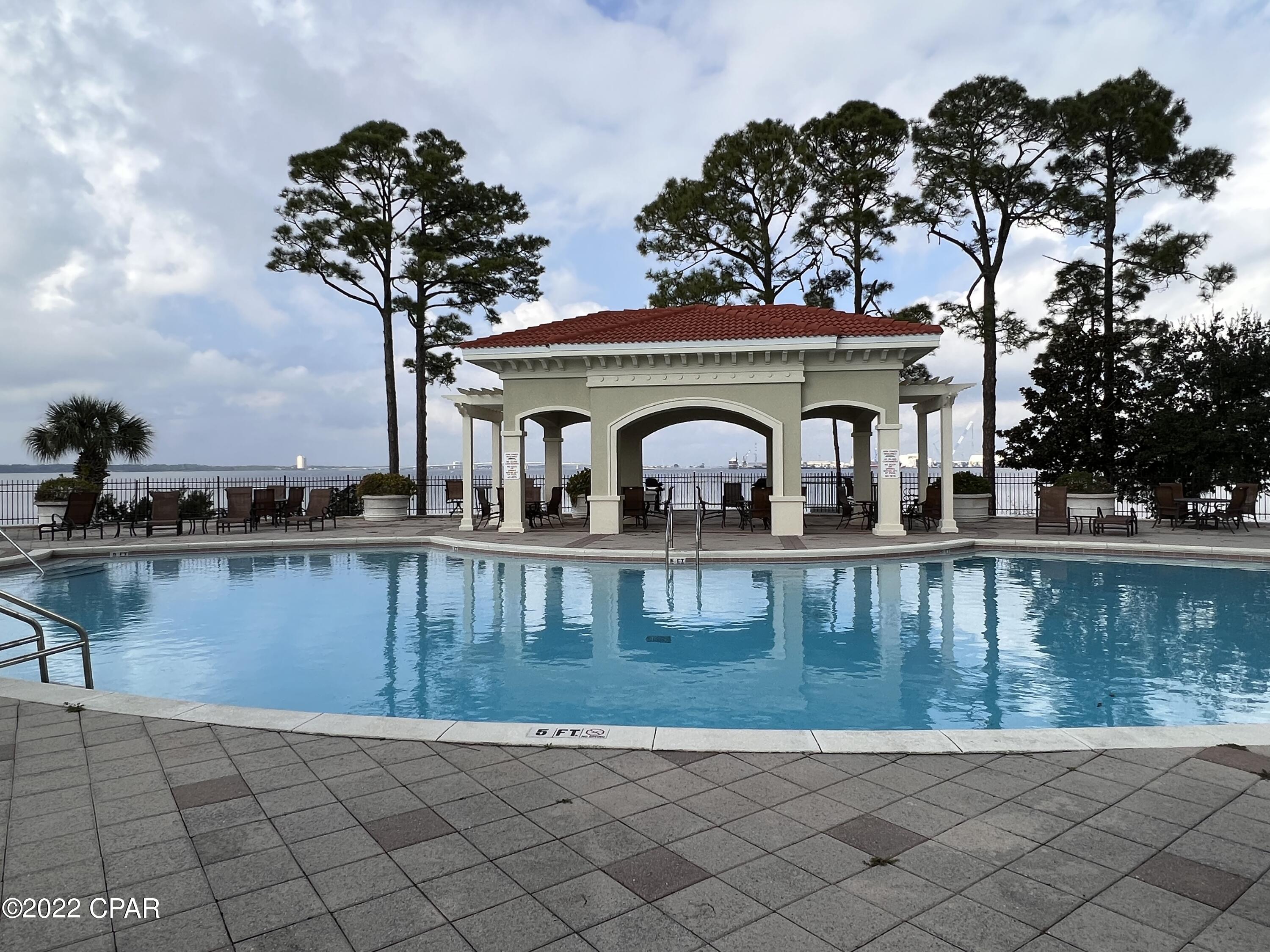 Magnolia Bay Club - Residential