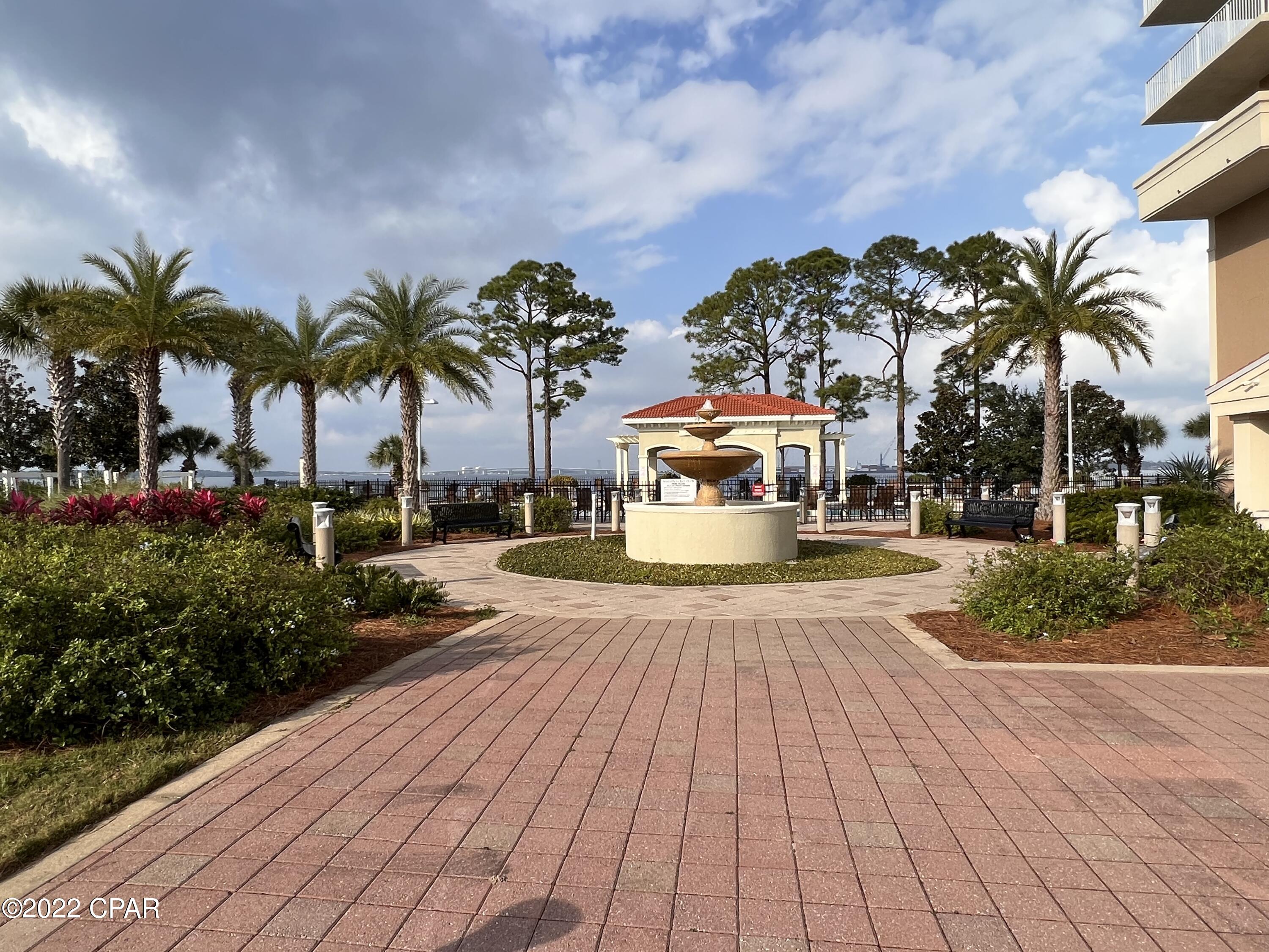 Magnolia Bay Club - Residential