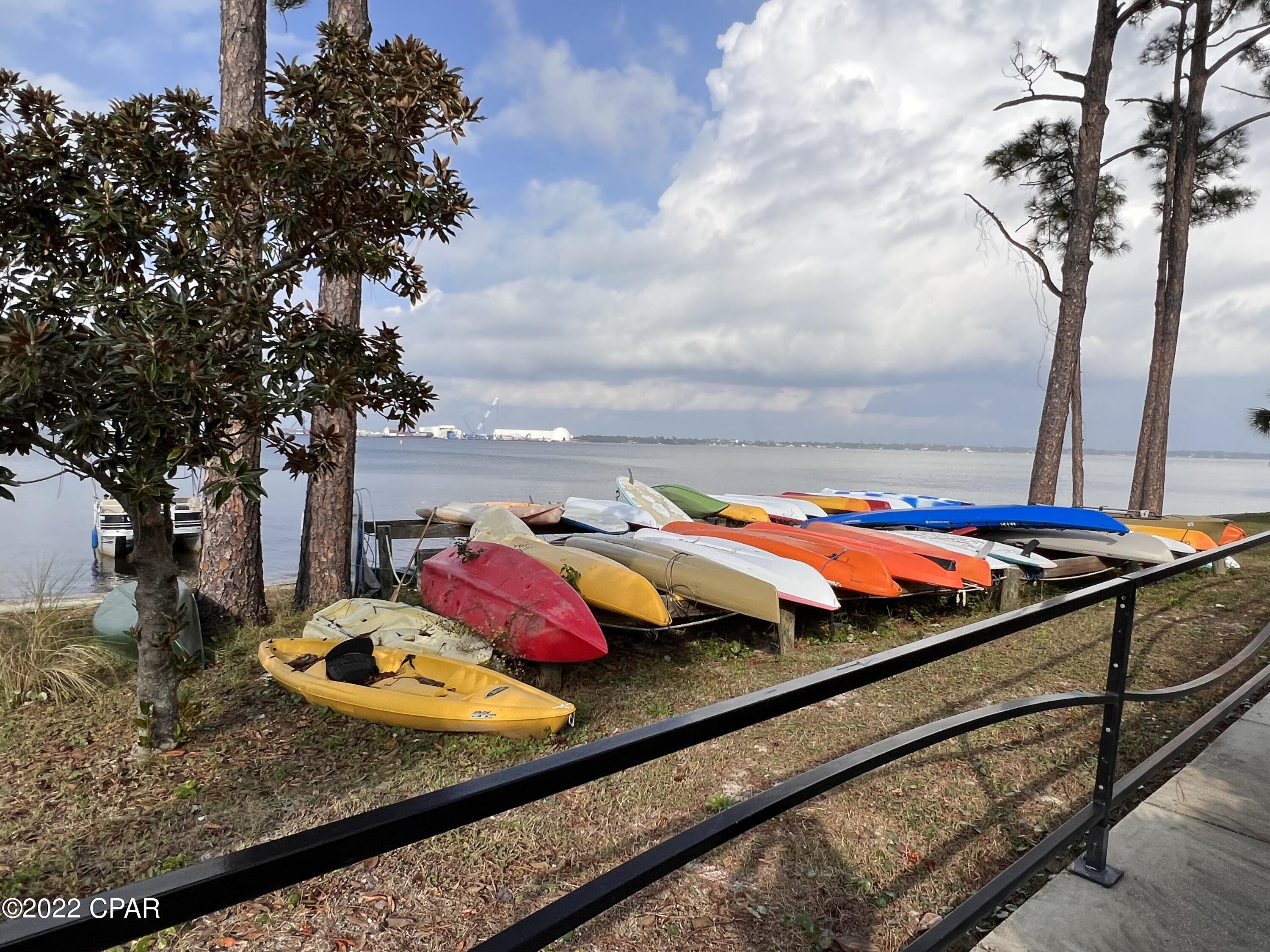 Magnolia Bay Club - Residential