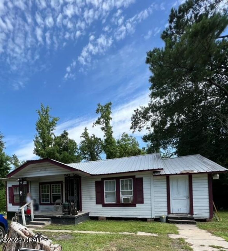 In addition to this home, there are 4 other homes. These properties have been and are being used as rental properties. All five homes are included in this package. Some of these homes need lots of work. This is a great rental housing opportunity! These properties are being sold AS IS. Call today for your appointment.