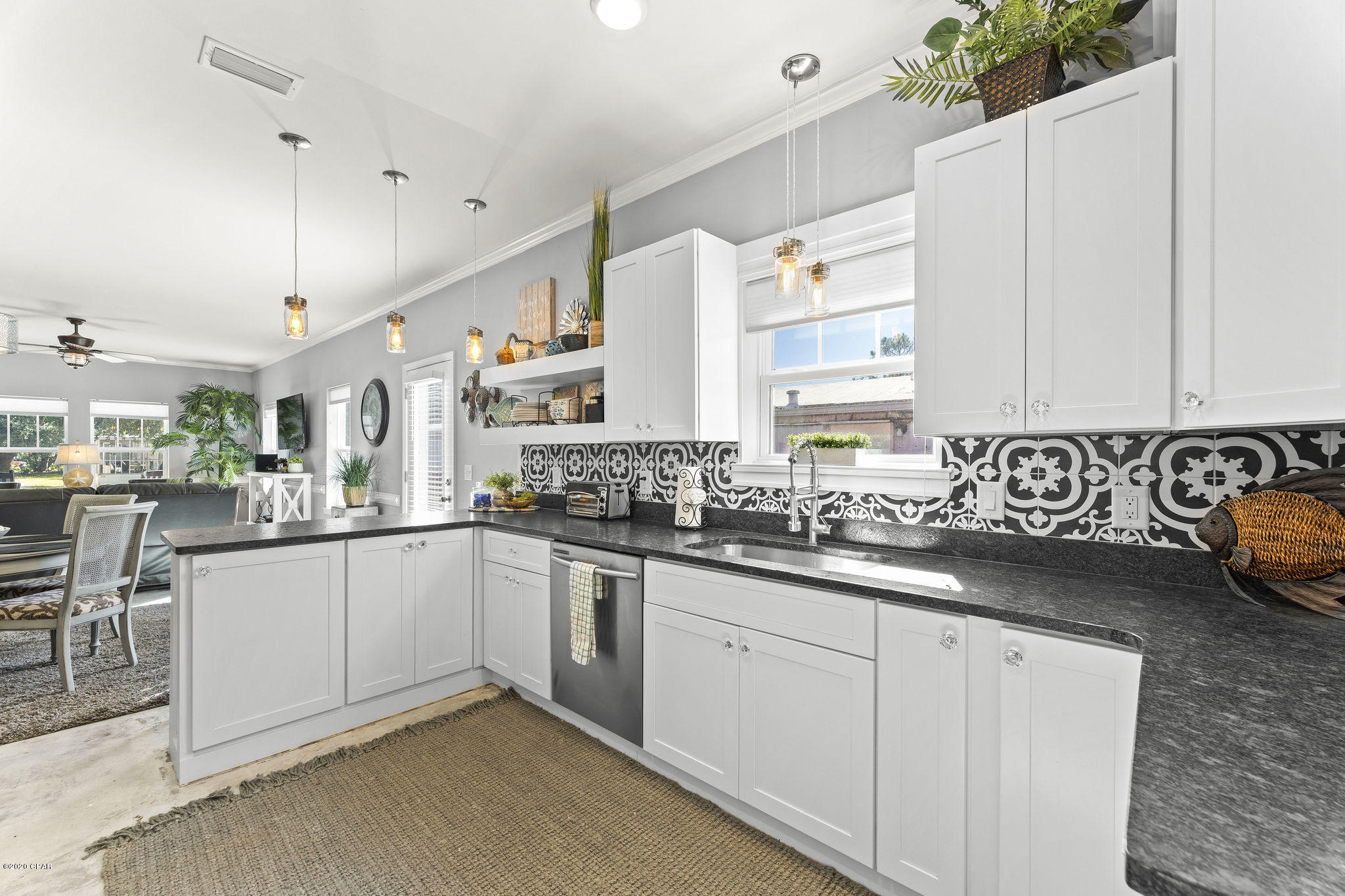 Laguna Beach 7th Add - Residential