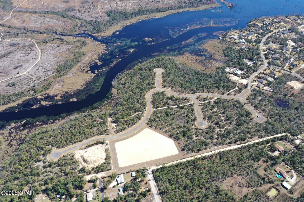 Cedar Creek At Deerpoint Lake - Land
