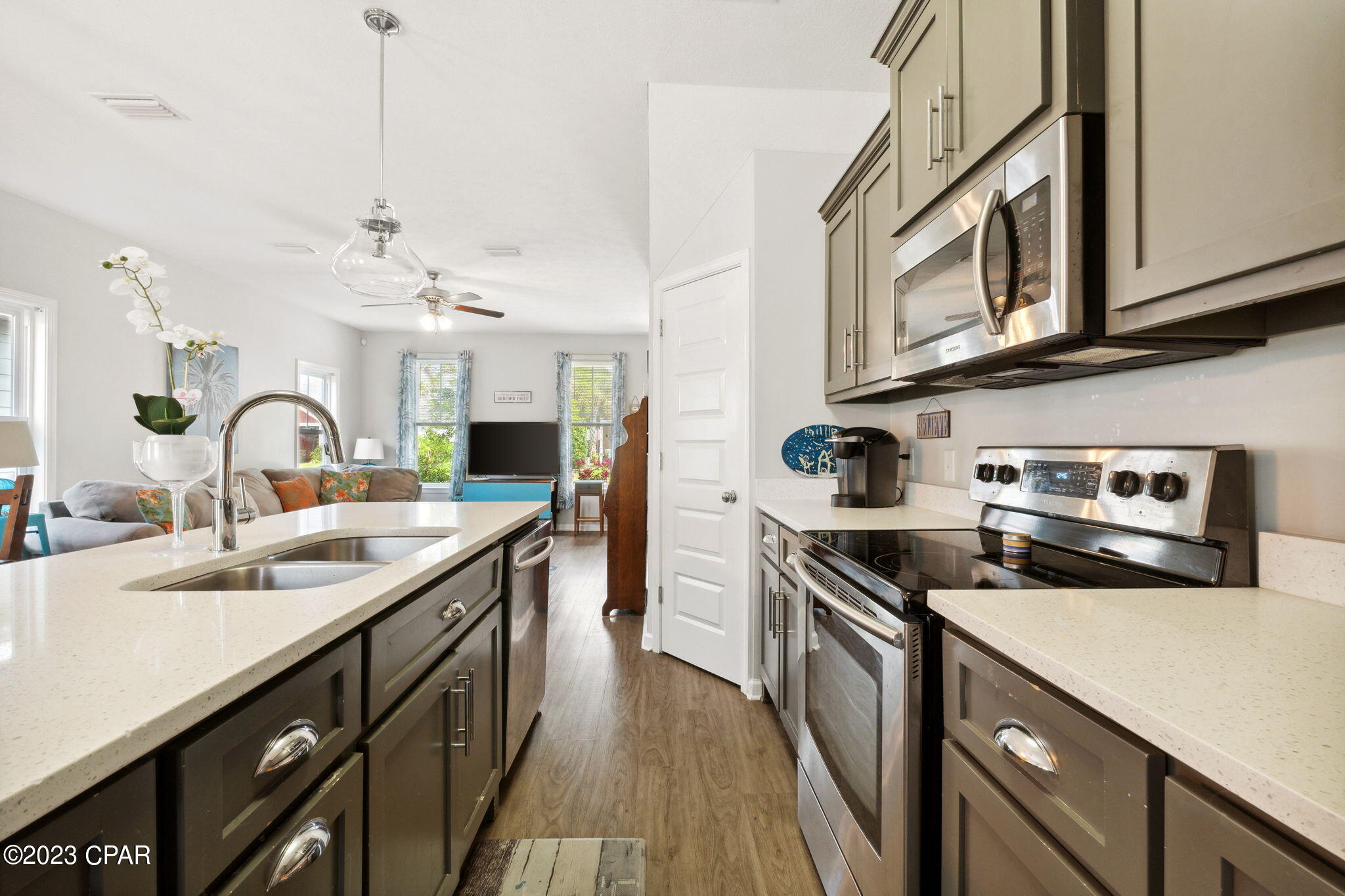 Hidden Lagoon - Residential