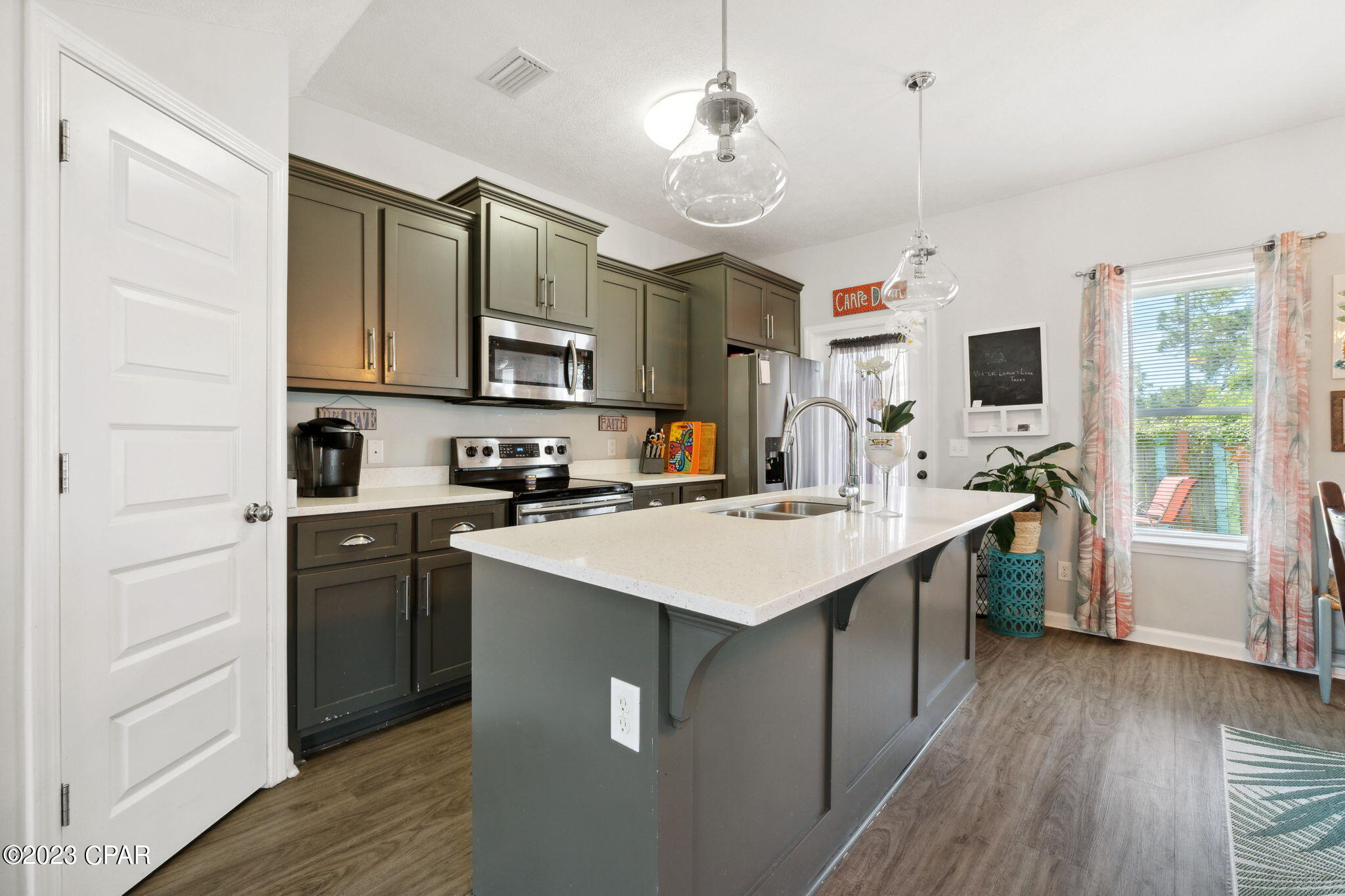 Hidden Lagoon - Residential