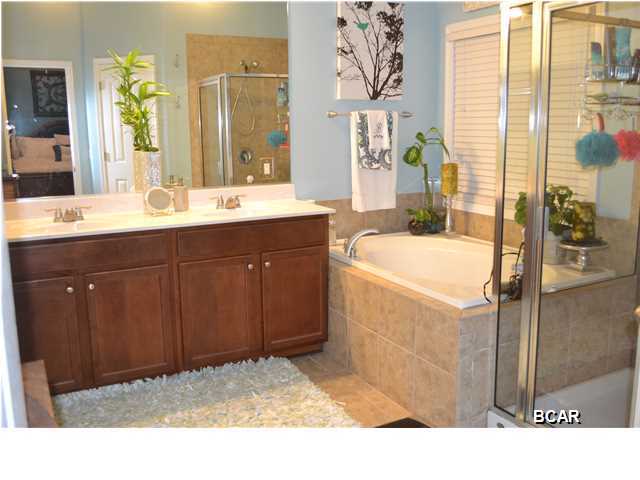 Hawks Landing - Residential