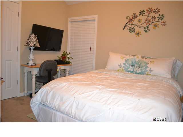 Hawks Landing - Residential