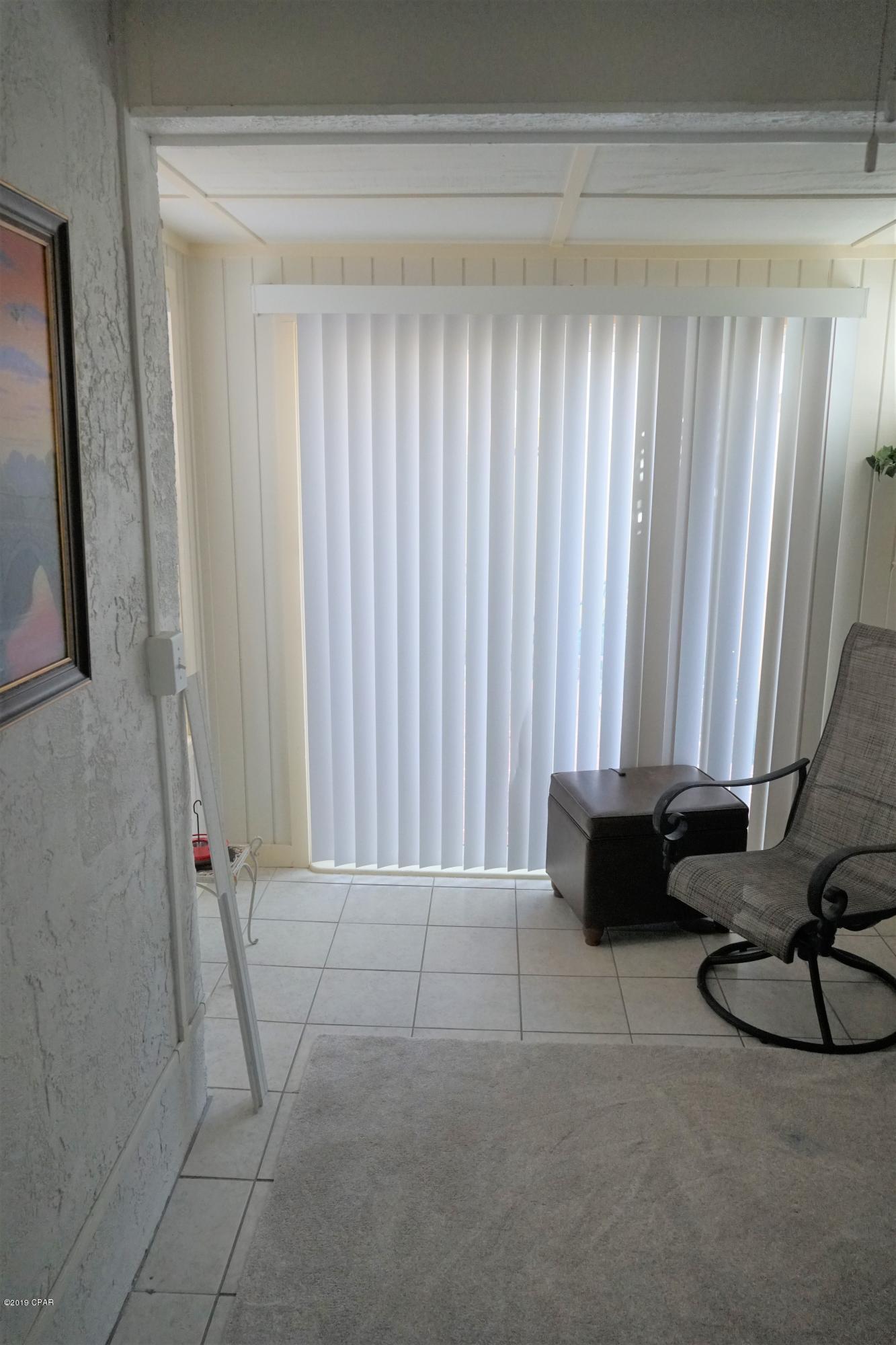 Bay Park Manor - Residential