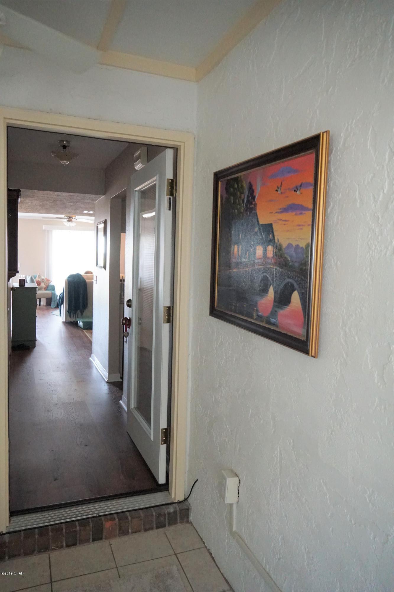 Bay Park Manor - Residential